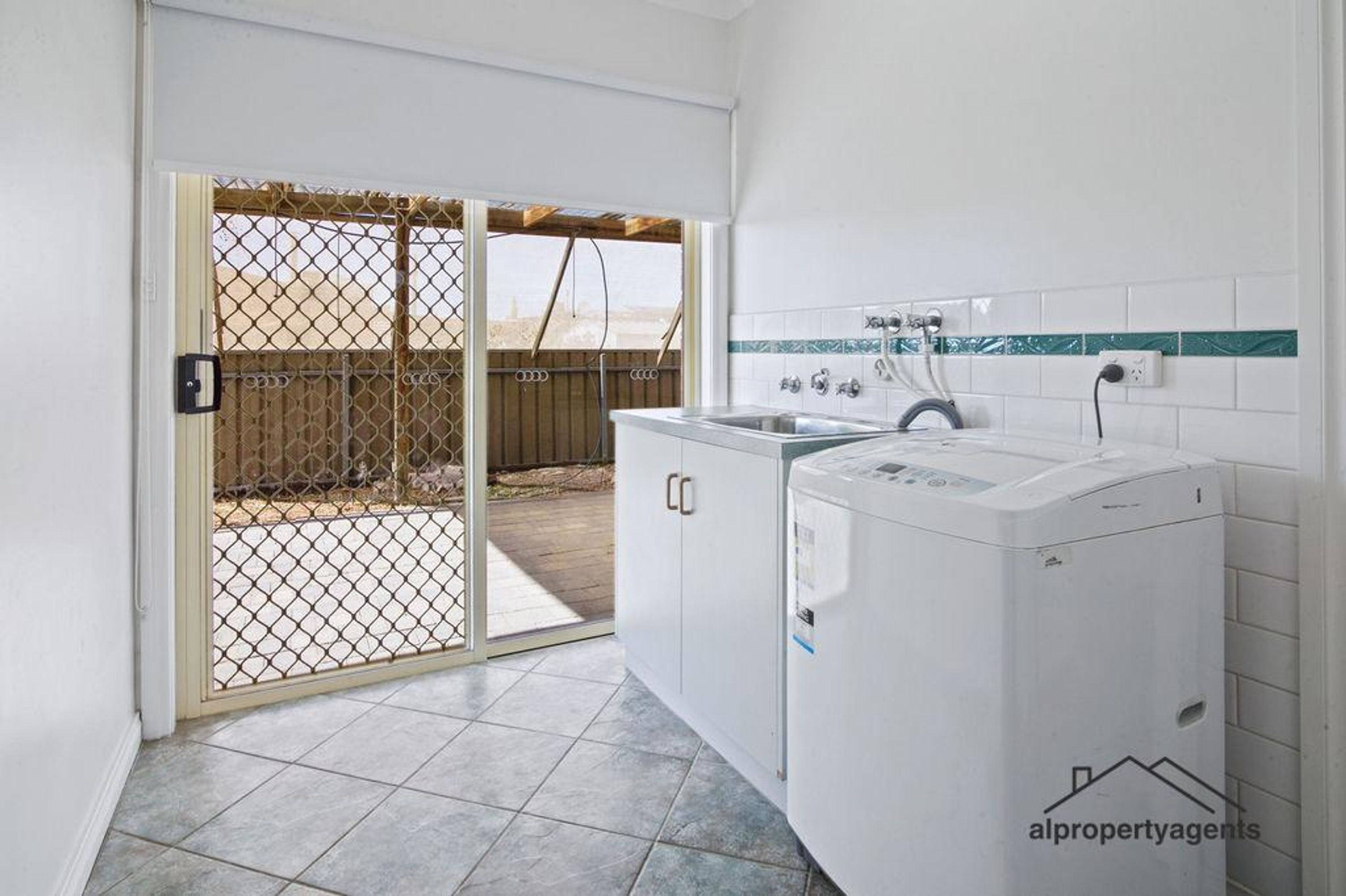 2/169 Natimuk Road, Horsham VIC 3400, Horsham - Thumbnail 8