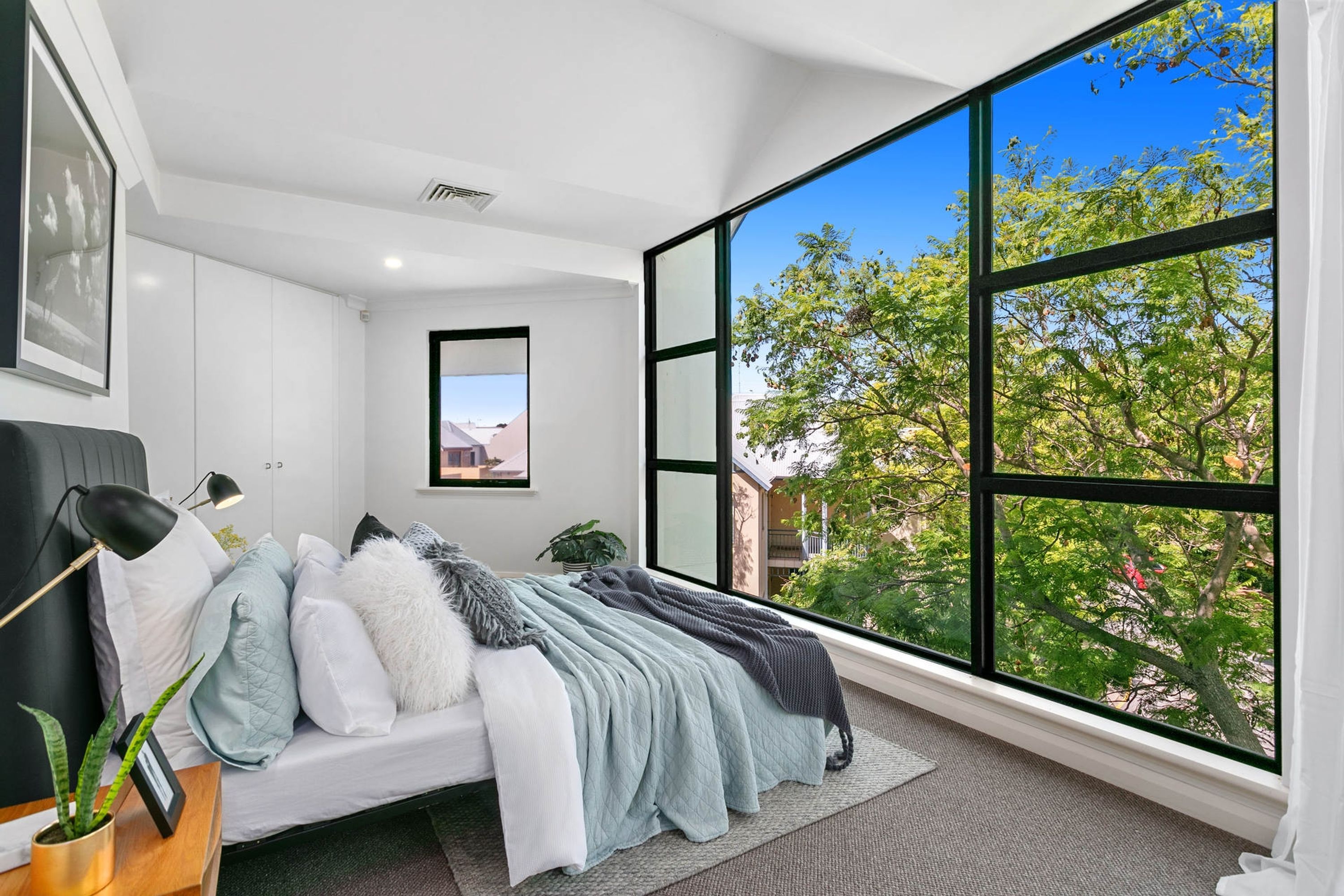 30 Mere View Way, Subiaco - Thumbnail 3