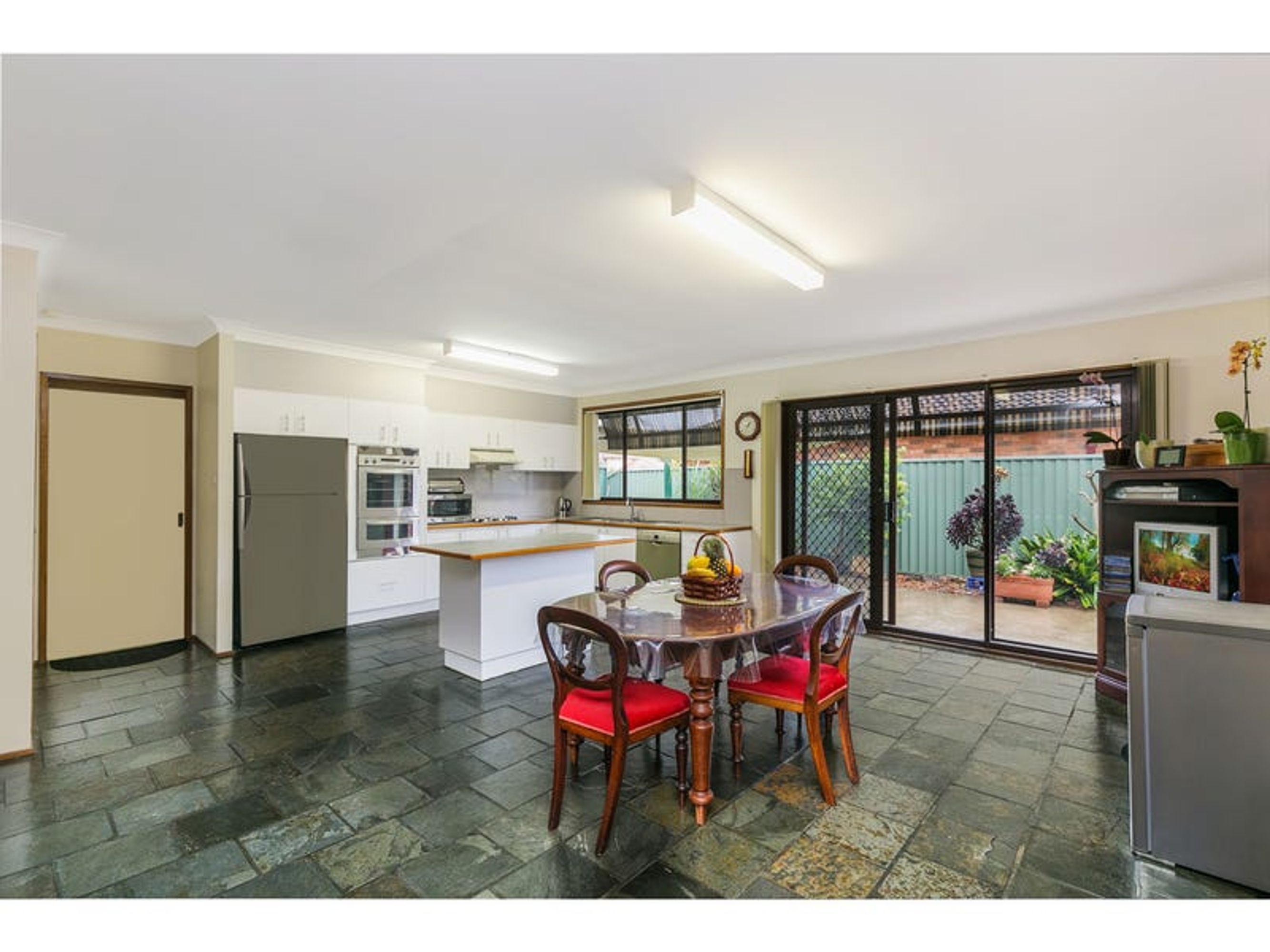 38 Russell Avenue, Sans Souci, Sans Souci - Thumbnail 4