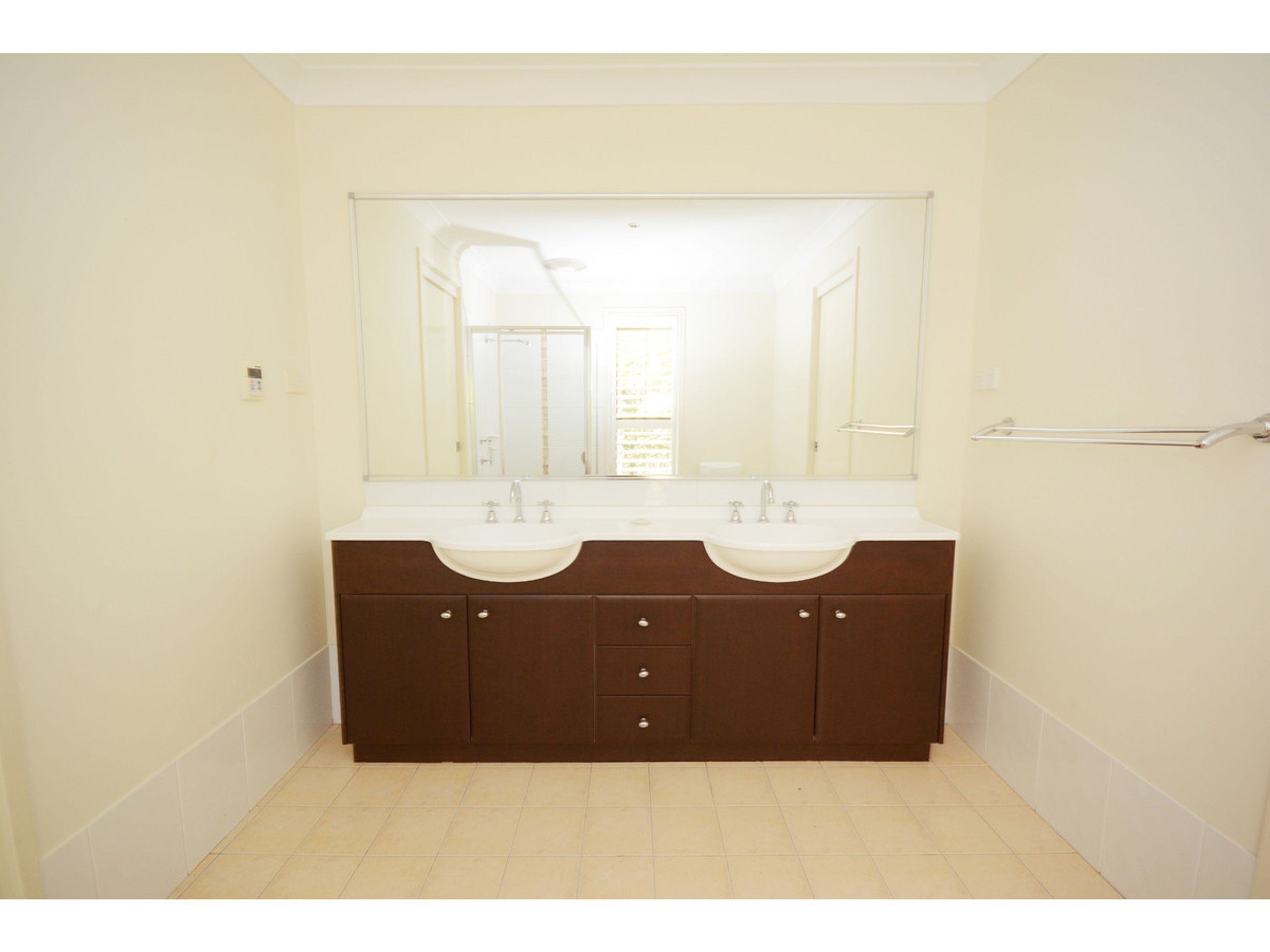23 Seiberi Close, Blackheath - Thumbnail 7