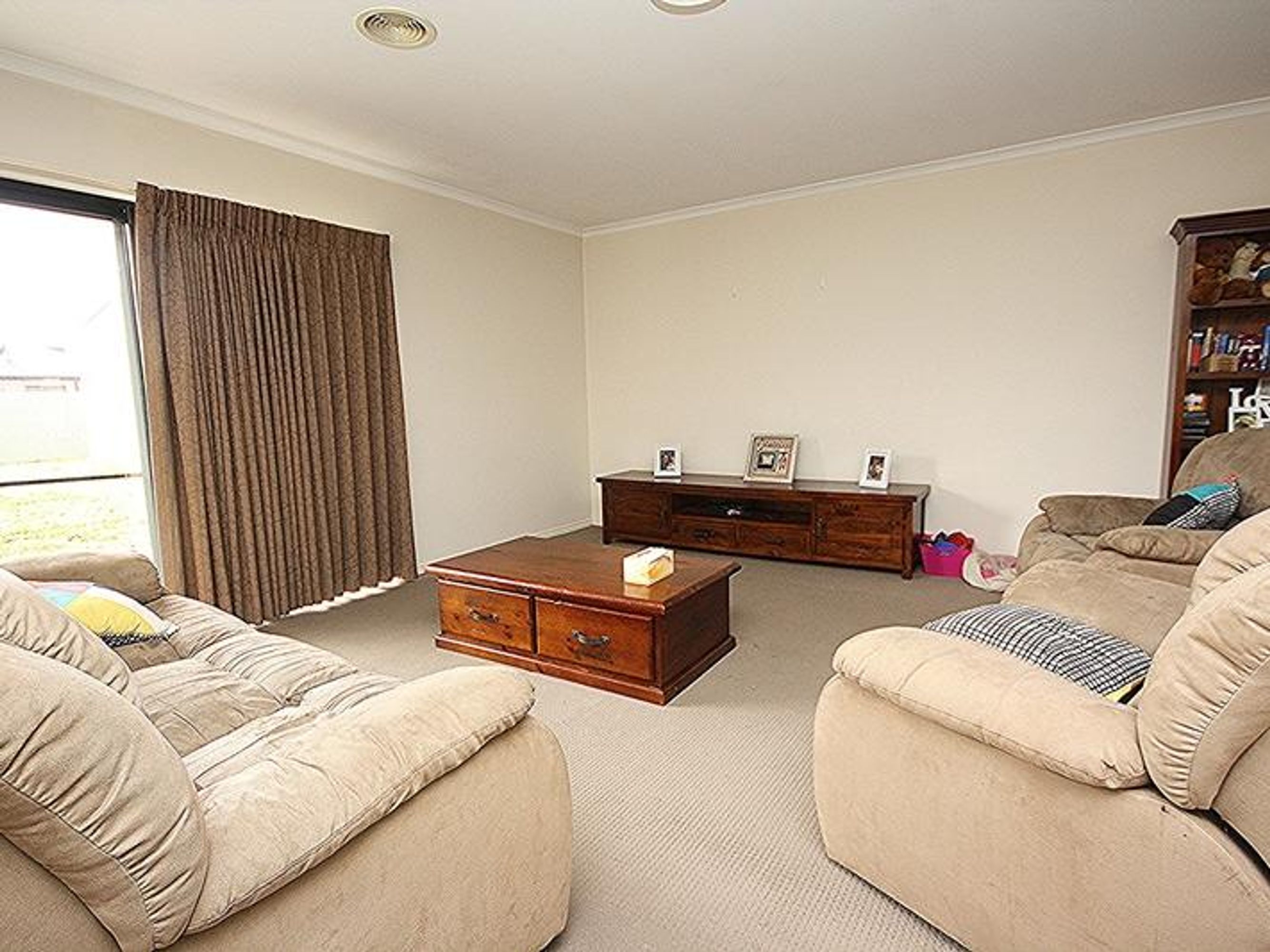 33 Citrus Avenue, Horsham VIC 3400, Horsham - Thumbnail 5