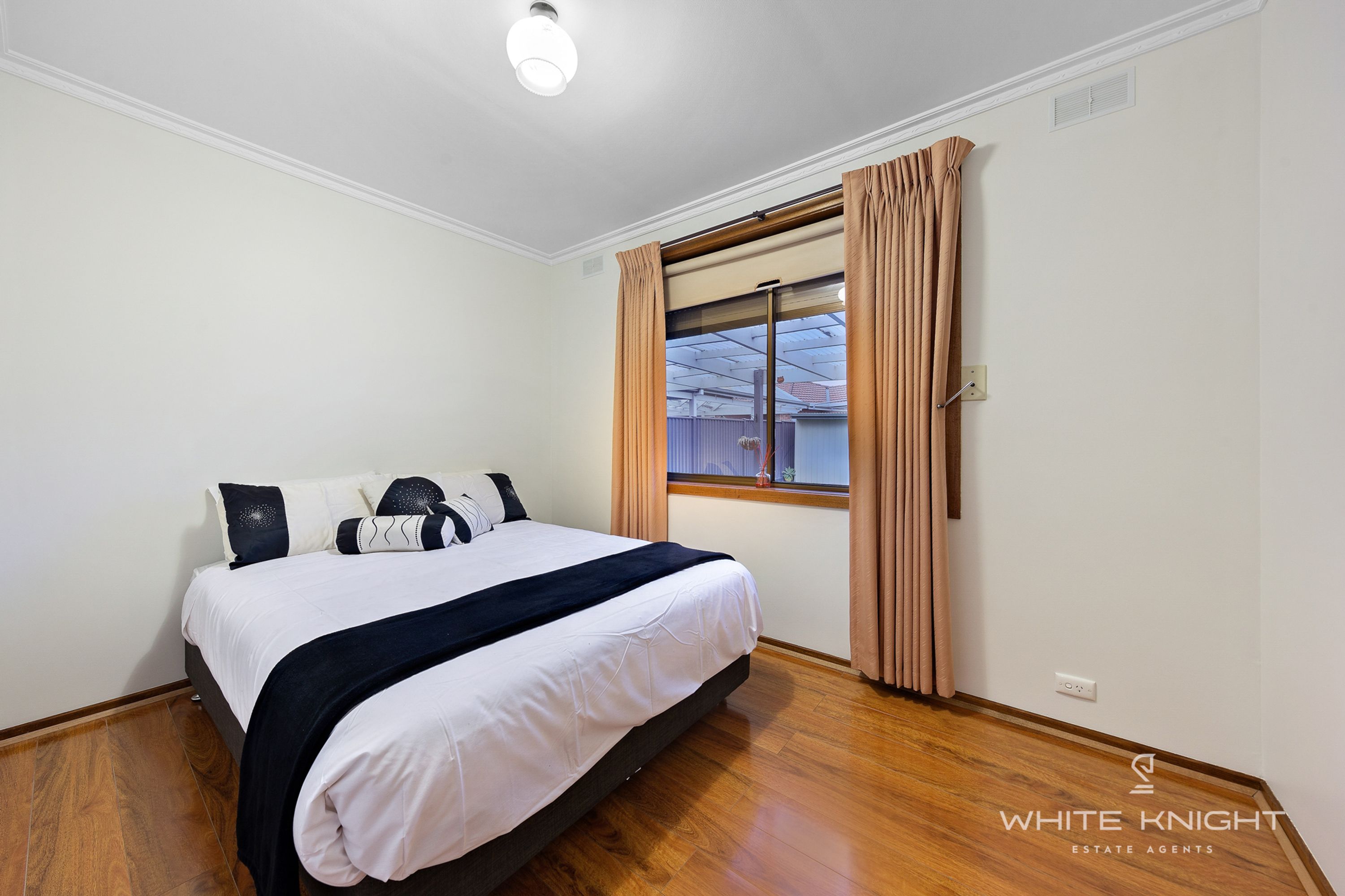 18 Corunna Avenue, St Albans VIC 3021, St Albans - Thumbnail 8