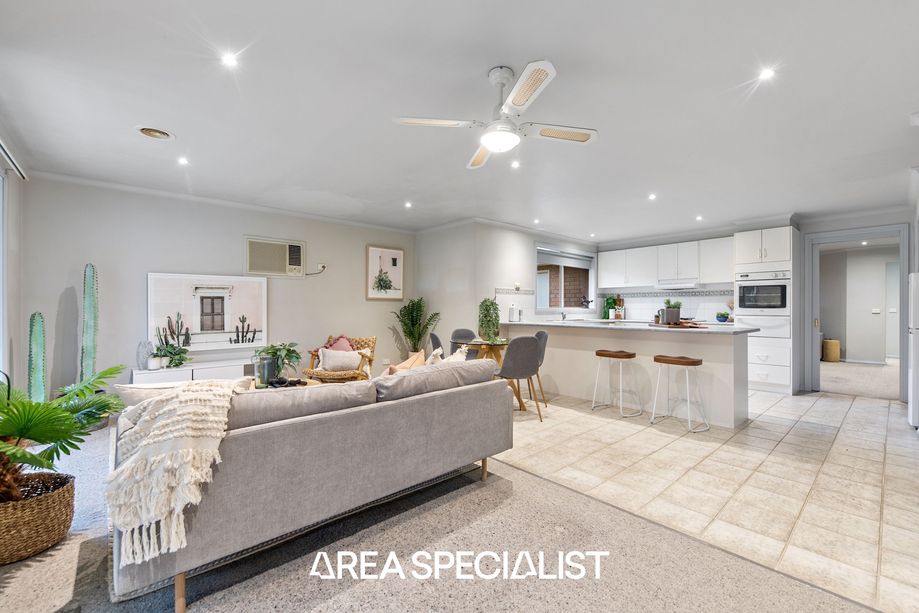 112 McGregor Road, Pakenham - Thumbnail 5