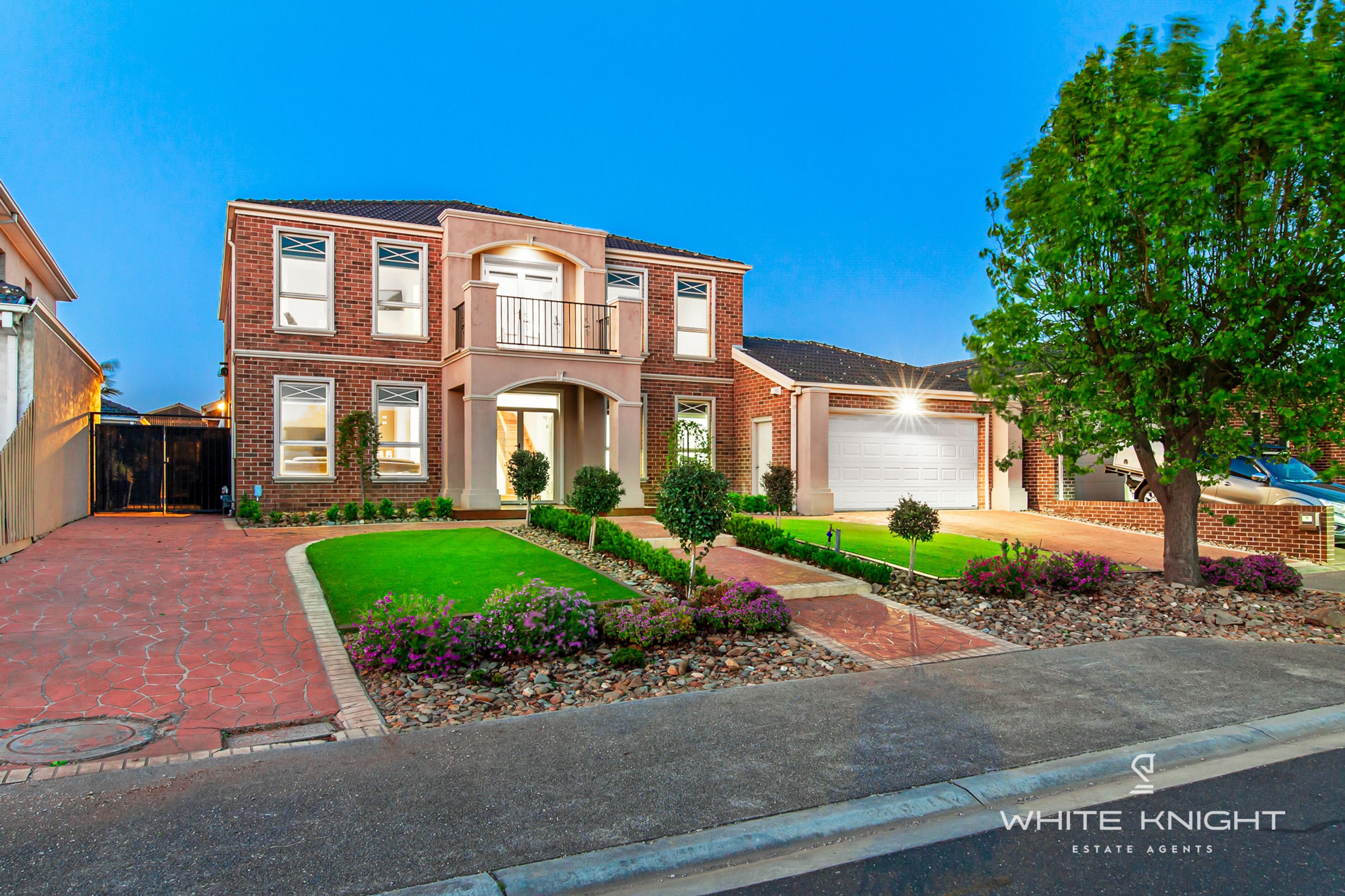 16 Brunswick Place, Taylors Hill VIC 3037, Taylors Hill - Thumbnail 3
