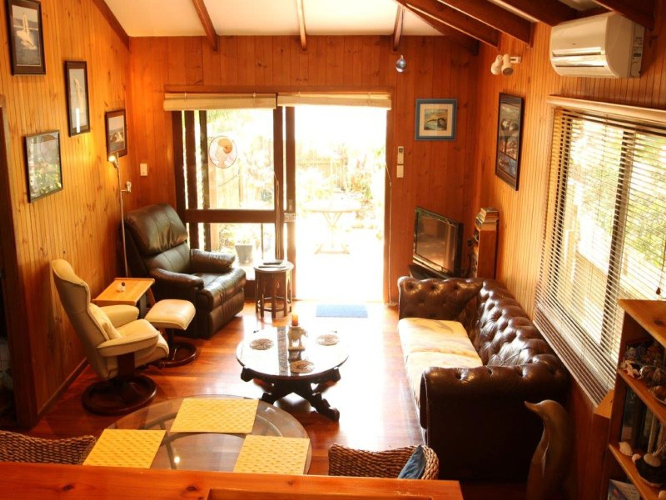 13 Childe Street, Byron Bay - Thumbnail 2