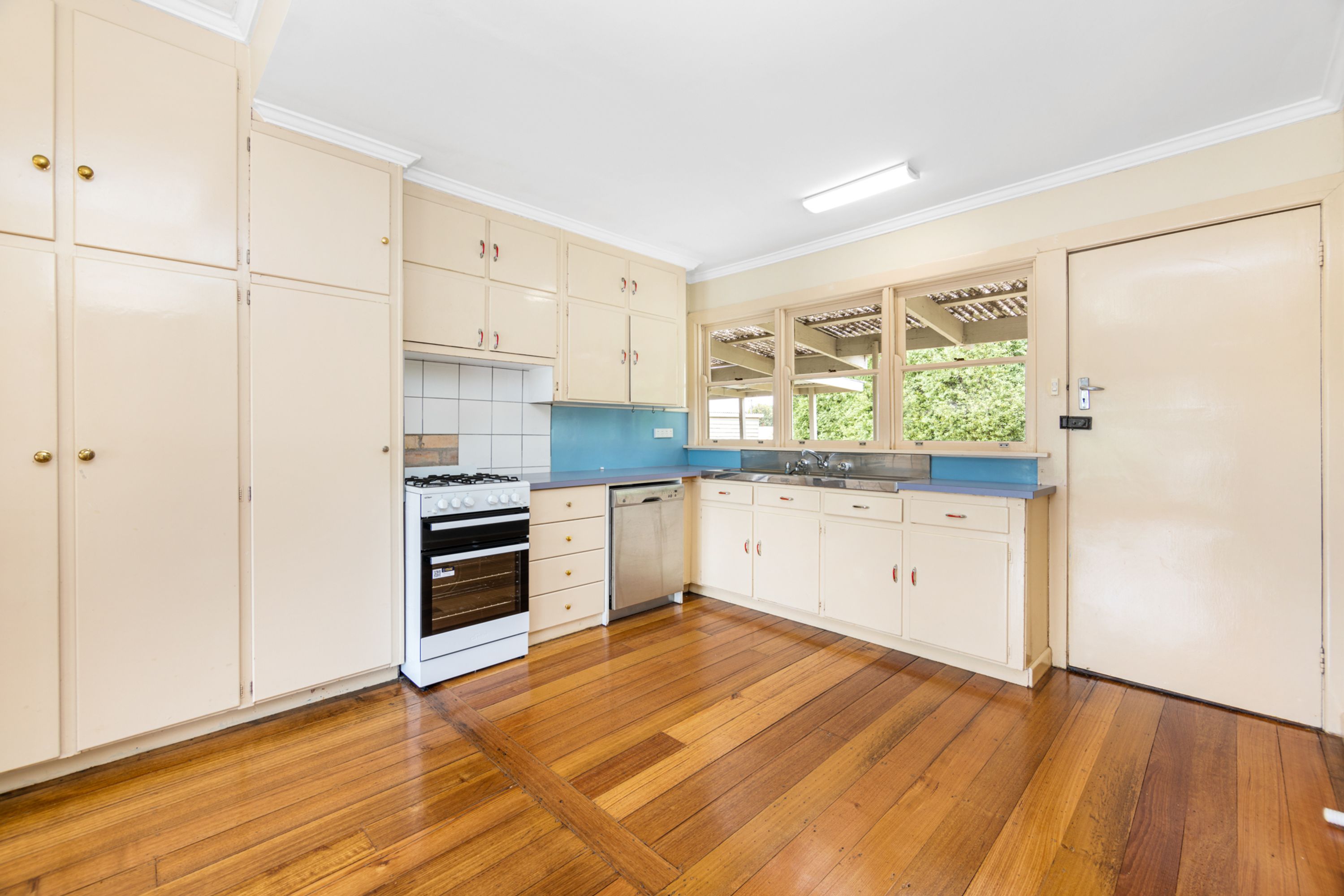 8A Sunnyside Avenue, Horsham VIC 3400, Horsham - Thumbnail 2