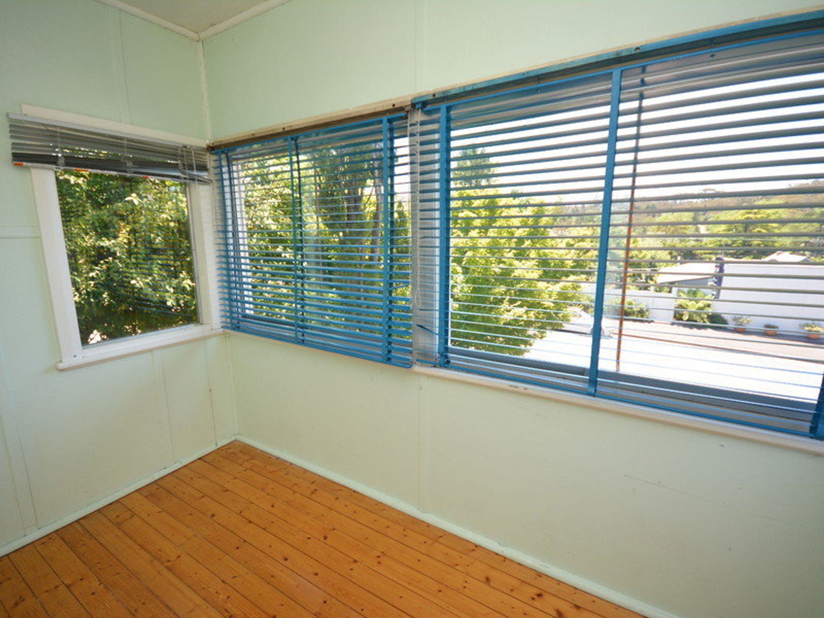 63 Lovel Street, Katoomba - Thumbnail 4