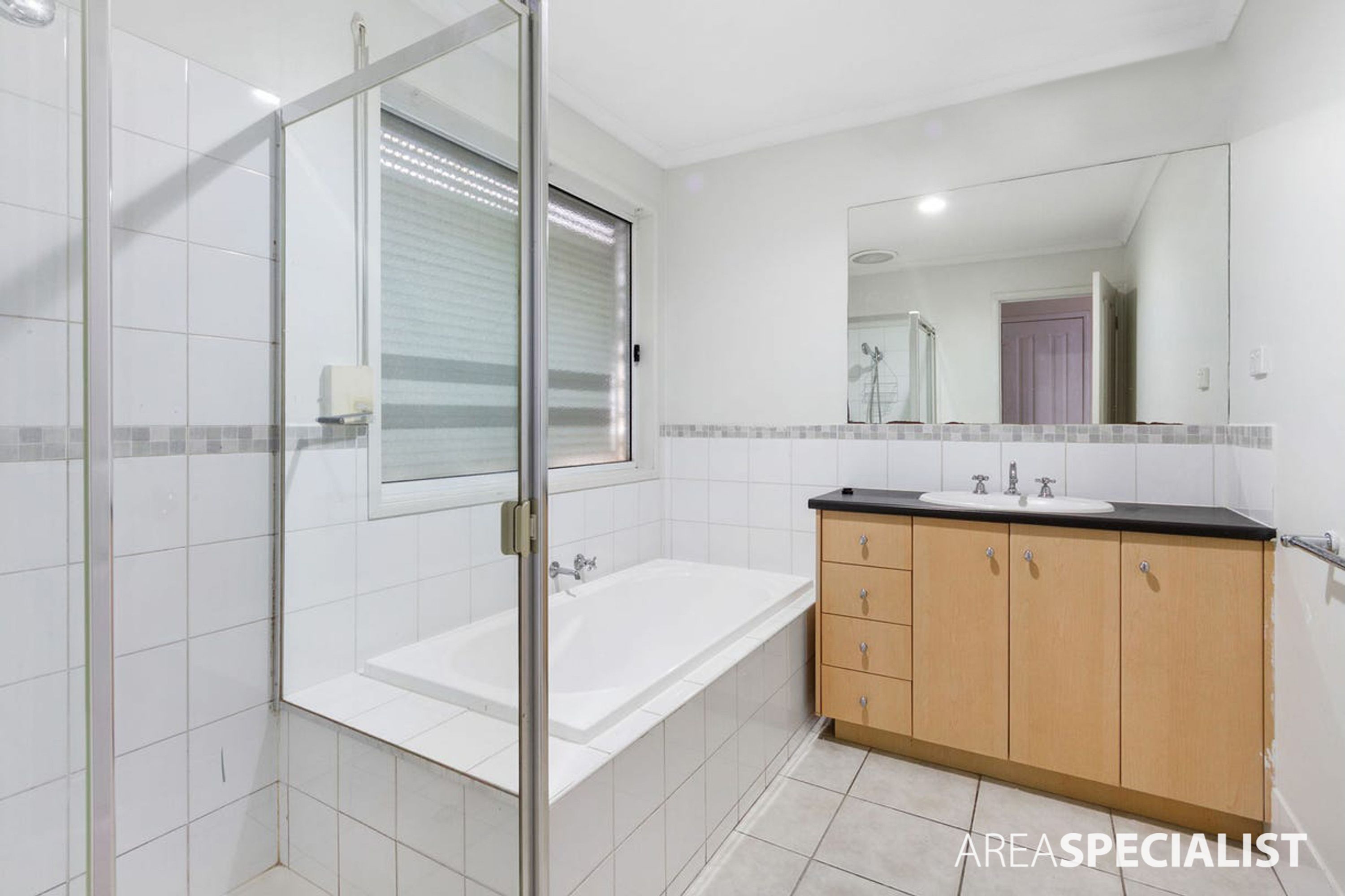 5 Vince Stella Close, Cairnlea VIC 3023, Cairnlea - Thumbnail 8