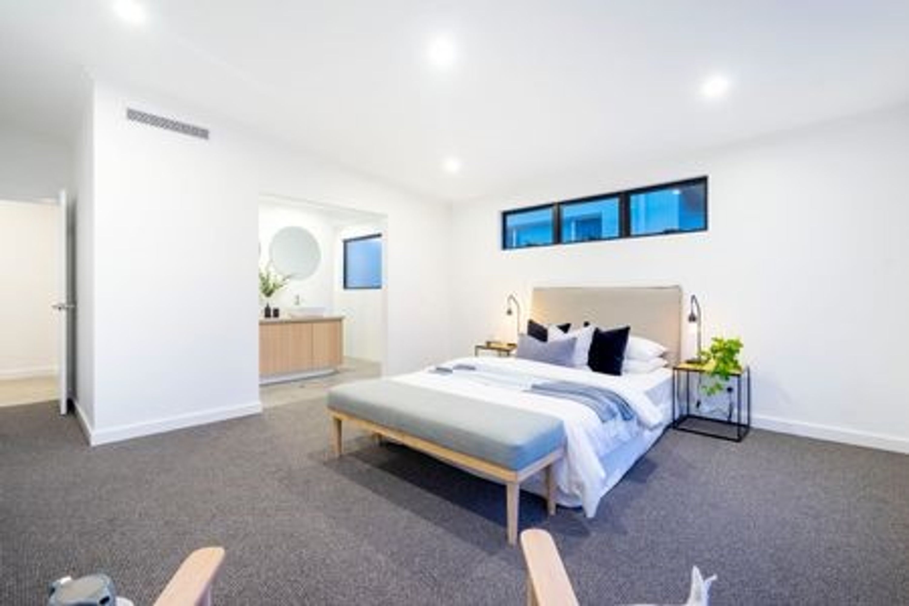 26A Edgefield Way, North Beach - Thumbnail 4