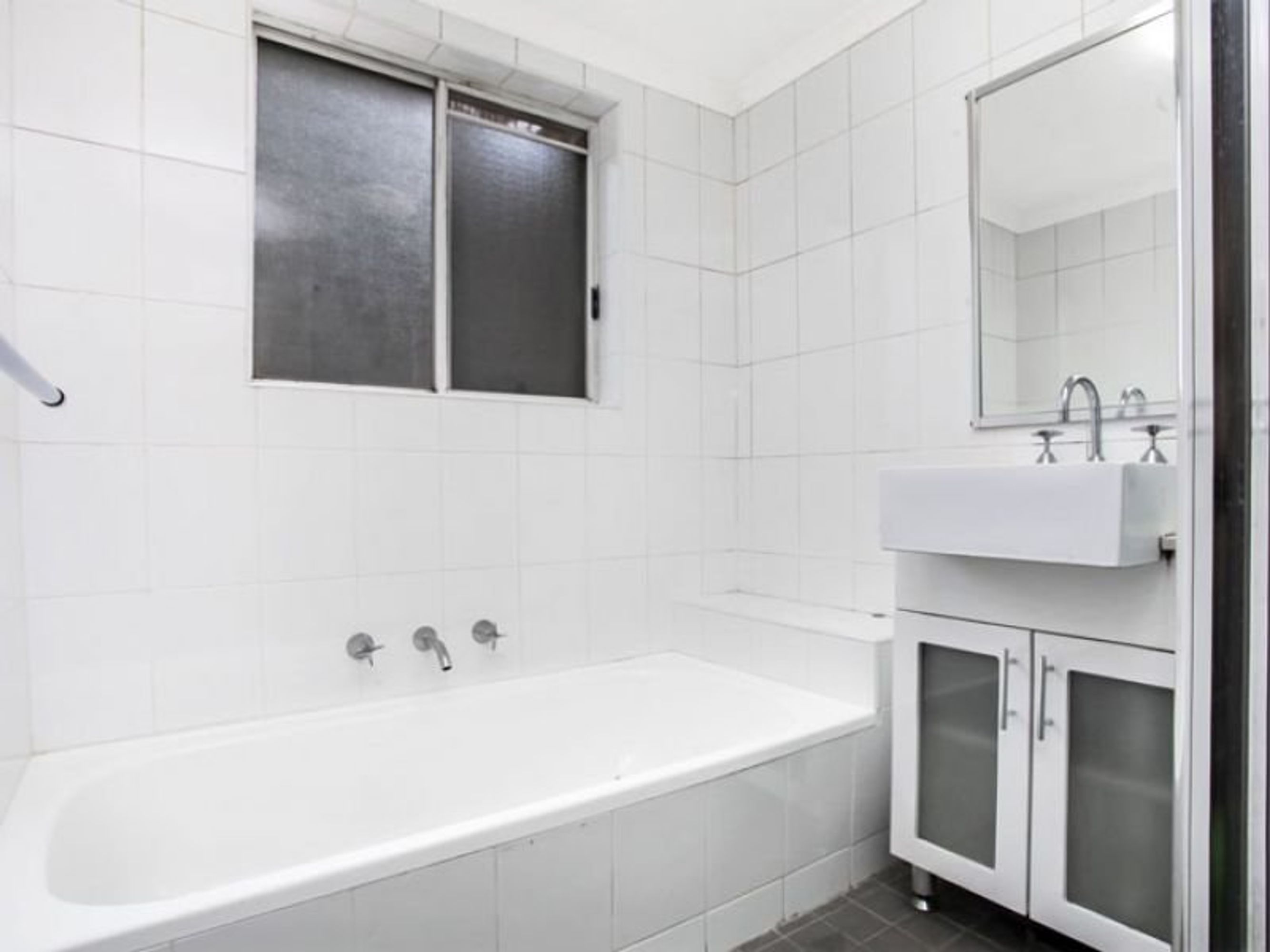 4/21 Gloucester Road, Hurstville, Hurstville - Thumbnail 4