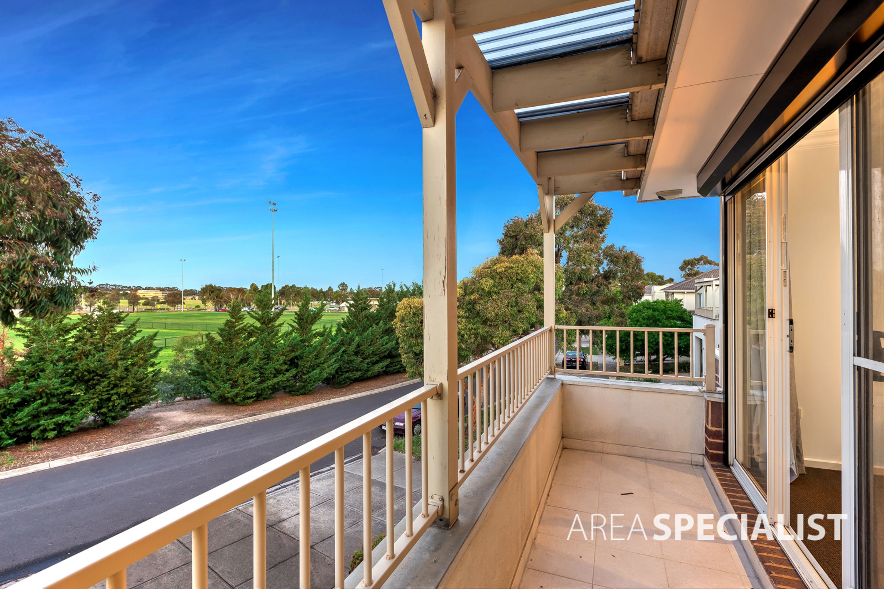 4 Chlosam Court, Cairnlea VIC 3023, Cairnlea - Thumbnail 8