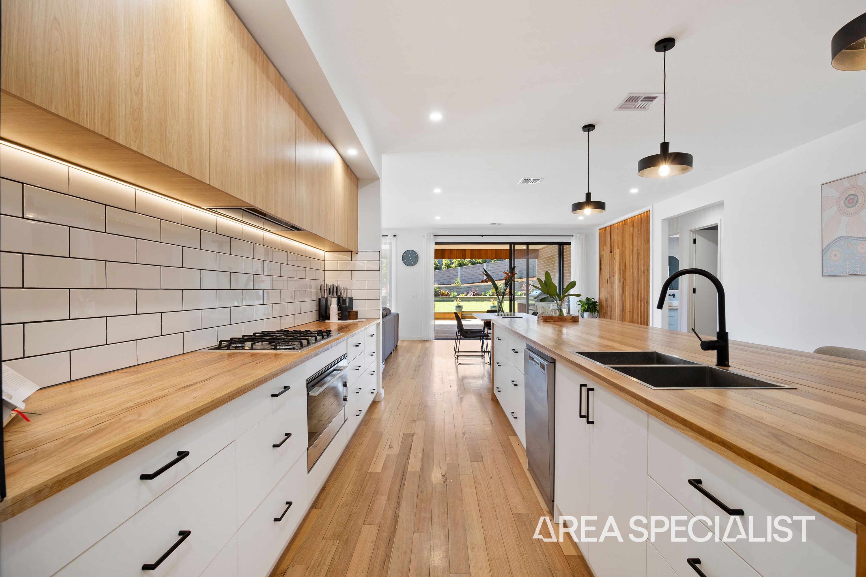 54 Studd Road, Pakenham - Thumbnail 4
