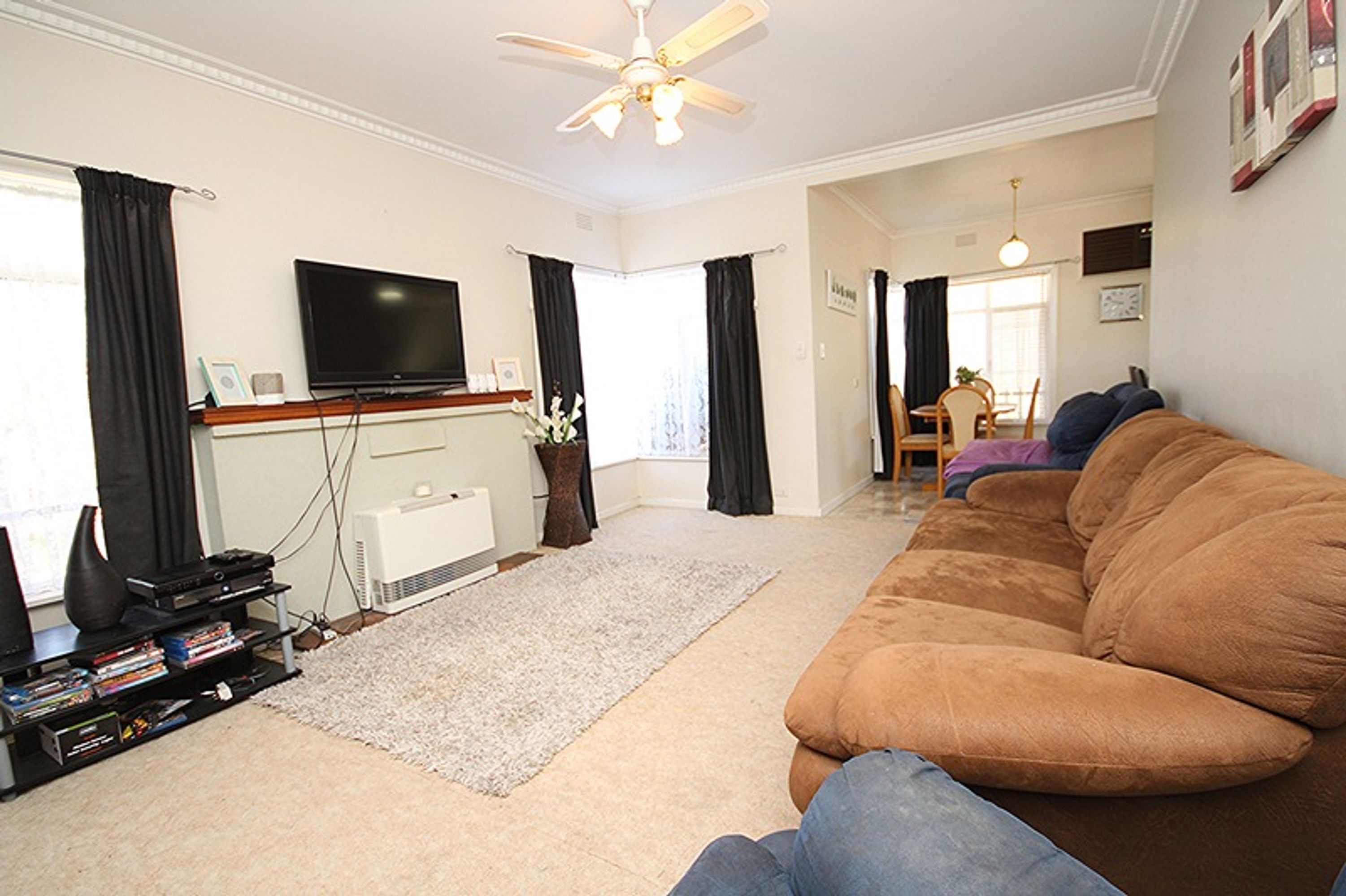 24 Laurel Street, Horsham VIC 3400, Horsham - Thumbnail 4