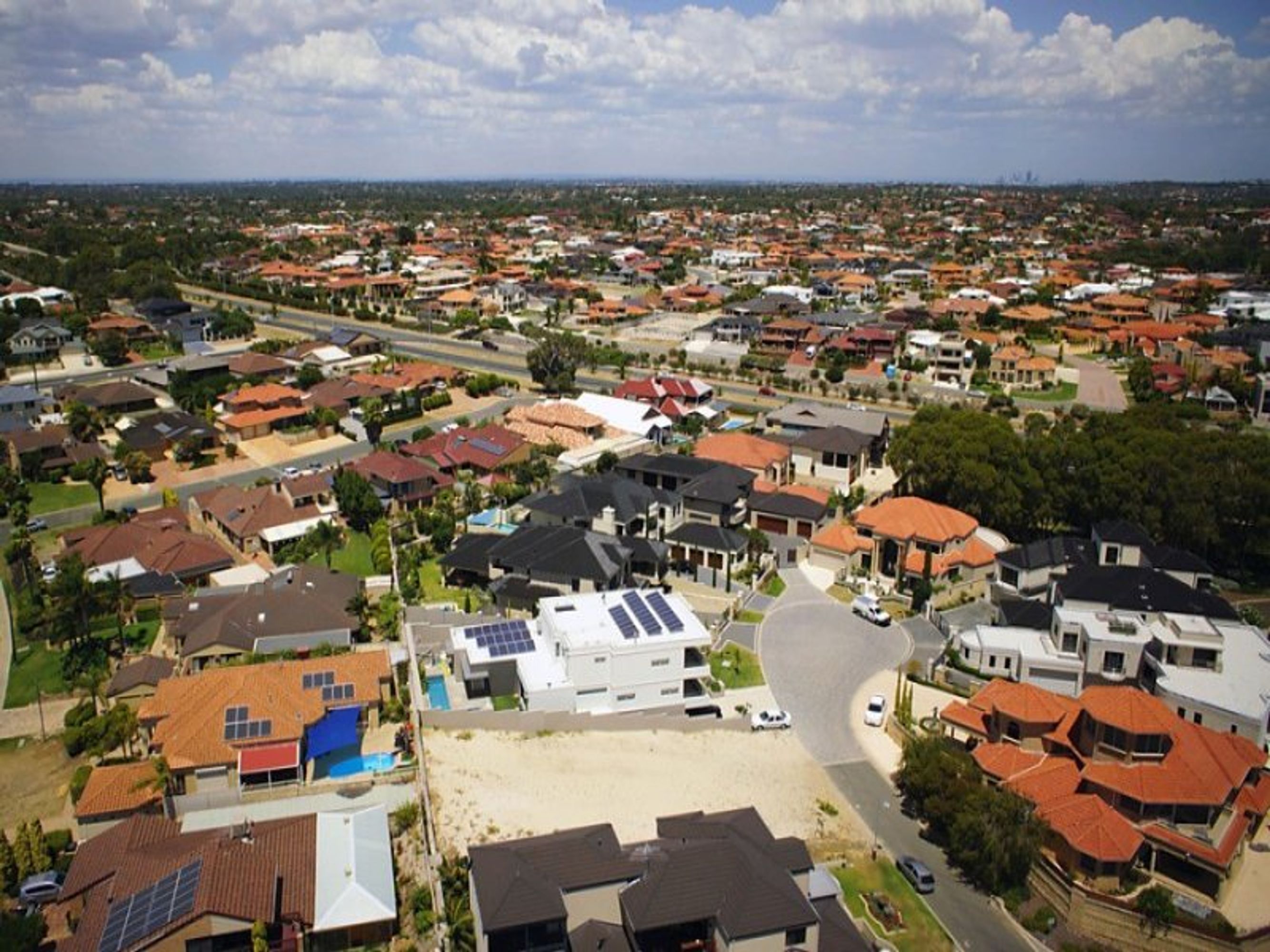 38 The Corniche, Hillarys - Thumbnail 4