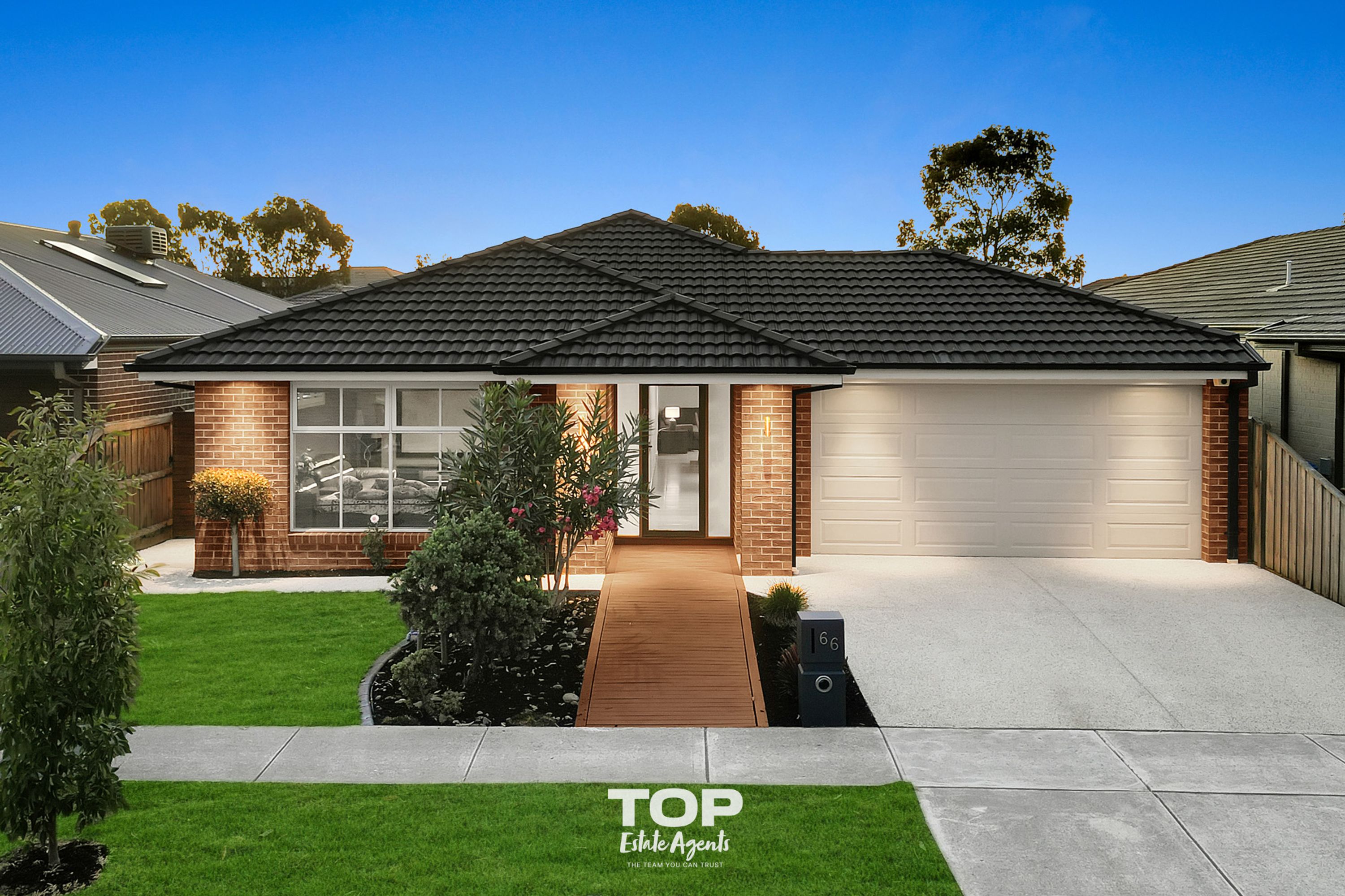66 Brocker Street, Clyde North - Thumbnail 2