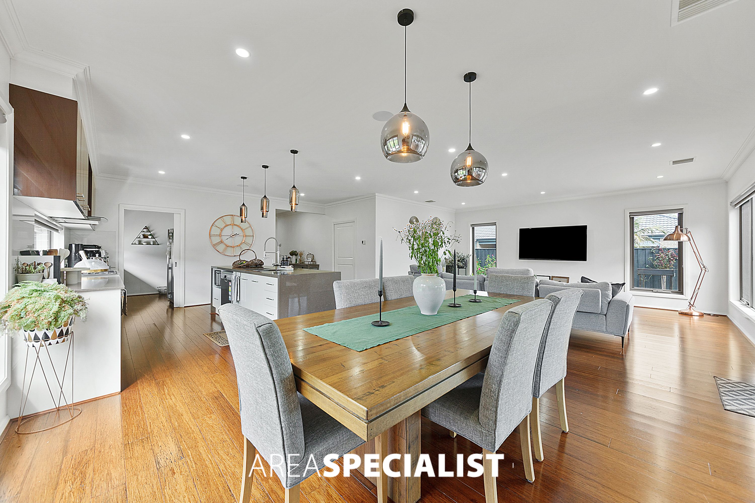 2 Cowen Close, Pakenham - Thumbnail 4