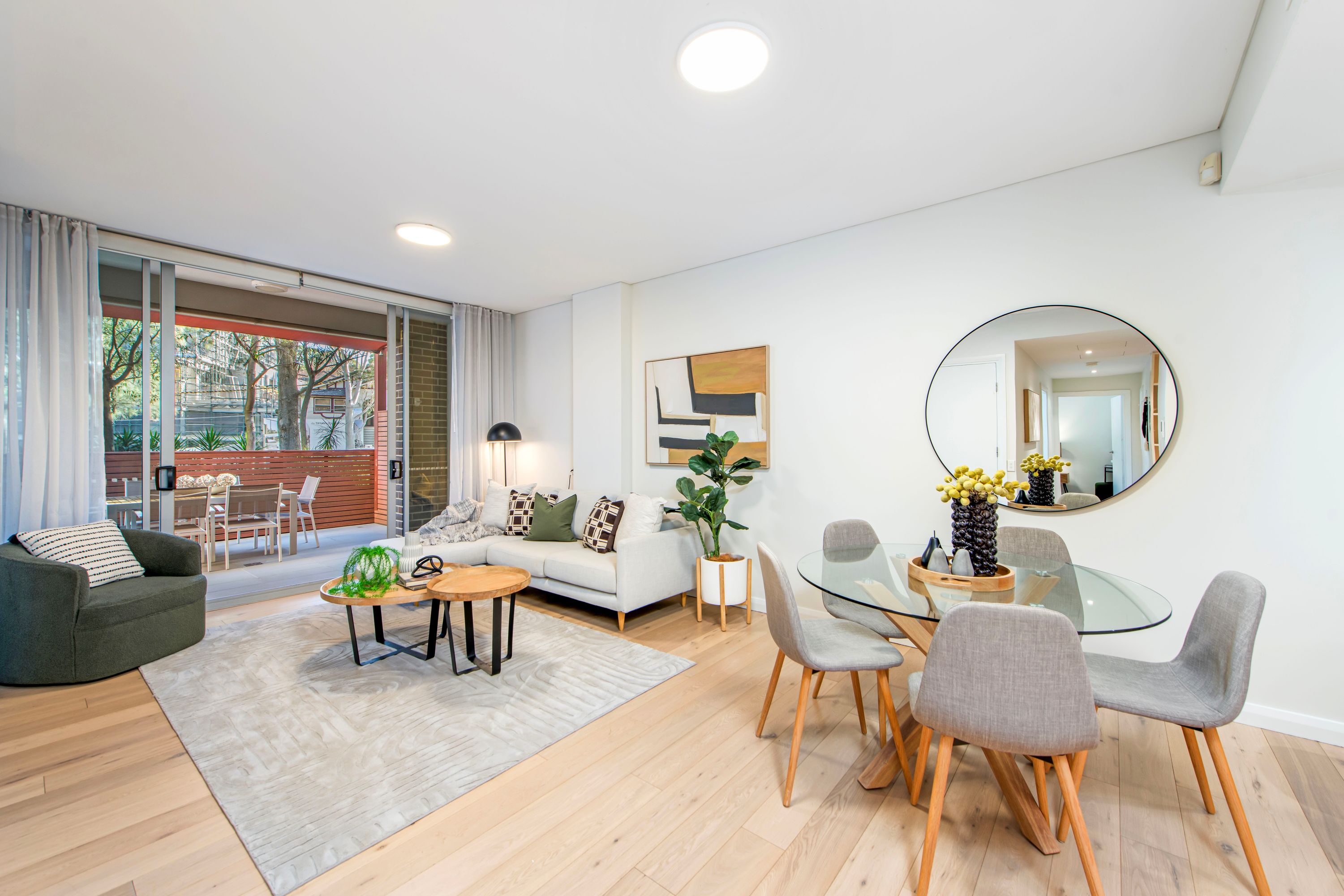 104/2 Duntroon Avenue, St Leonards - Thumbnail 2