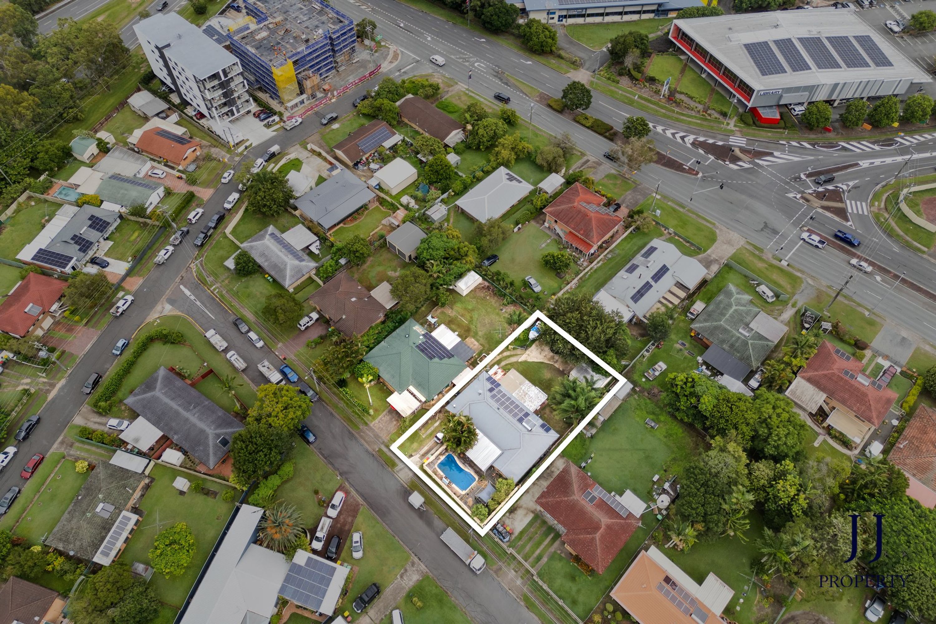 8 Eleanor Avenue, Underwood - Image 1