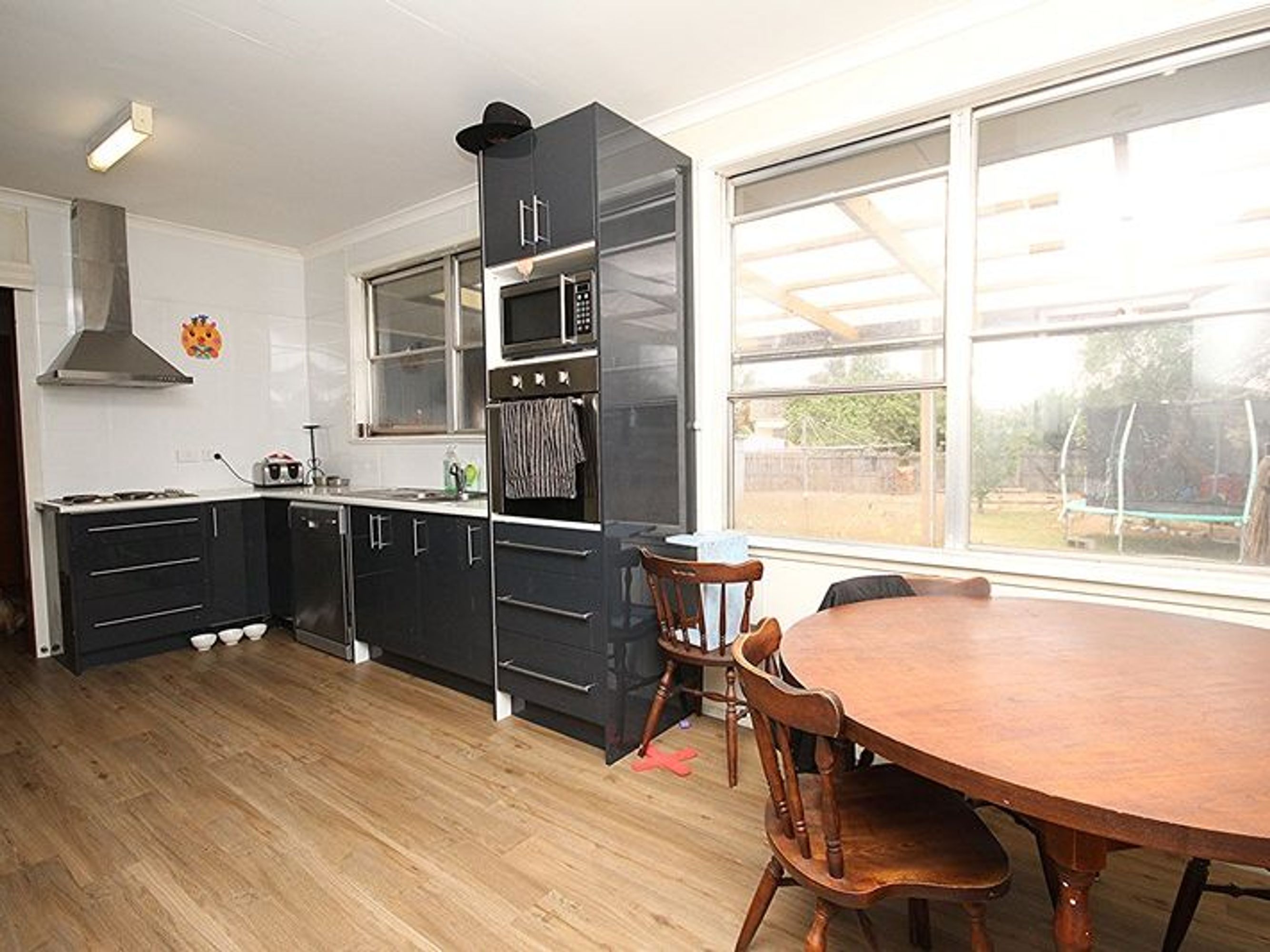 1 Rodda Place, Horsham VIC 3400, Horsham - Thumbnail 2