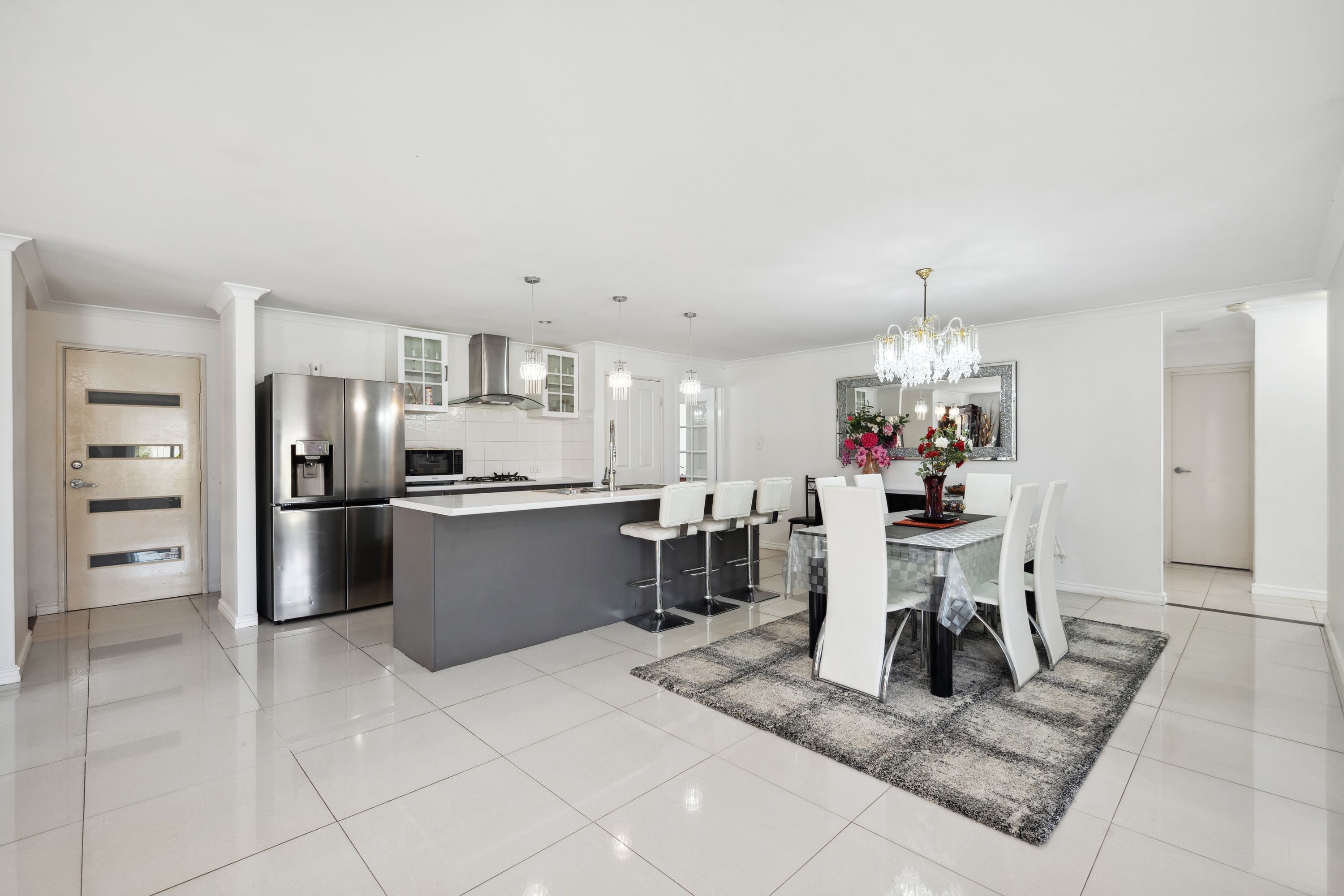 24 Aroona Way, Maddington - Thumbnail 2