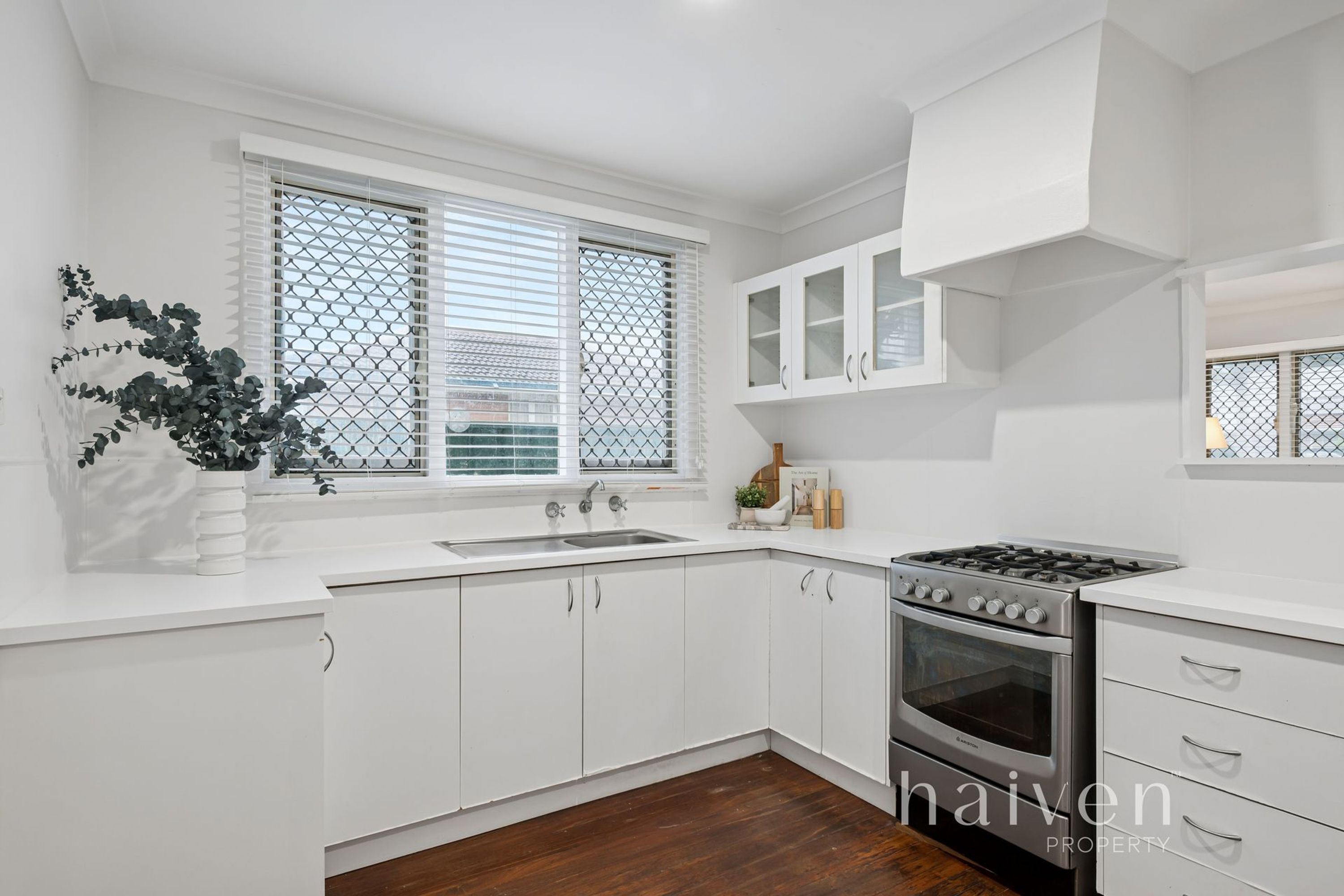 20A Simons Way, Langford - Thumbnail 4