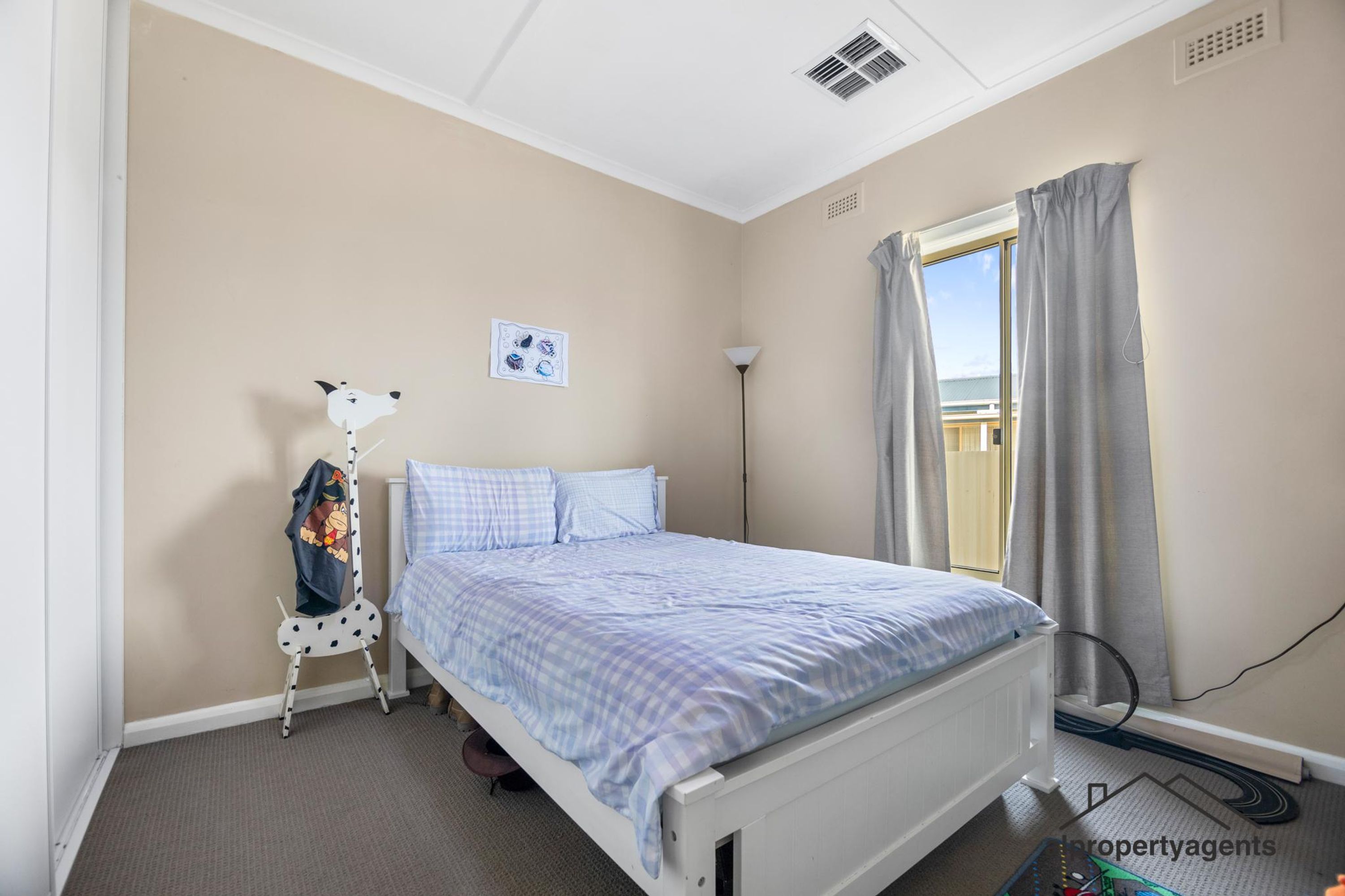 31 Edith Street, Horsham VIC 3400, Horsham - Thumbnail 6