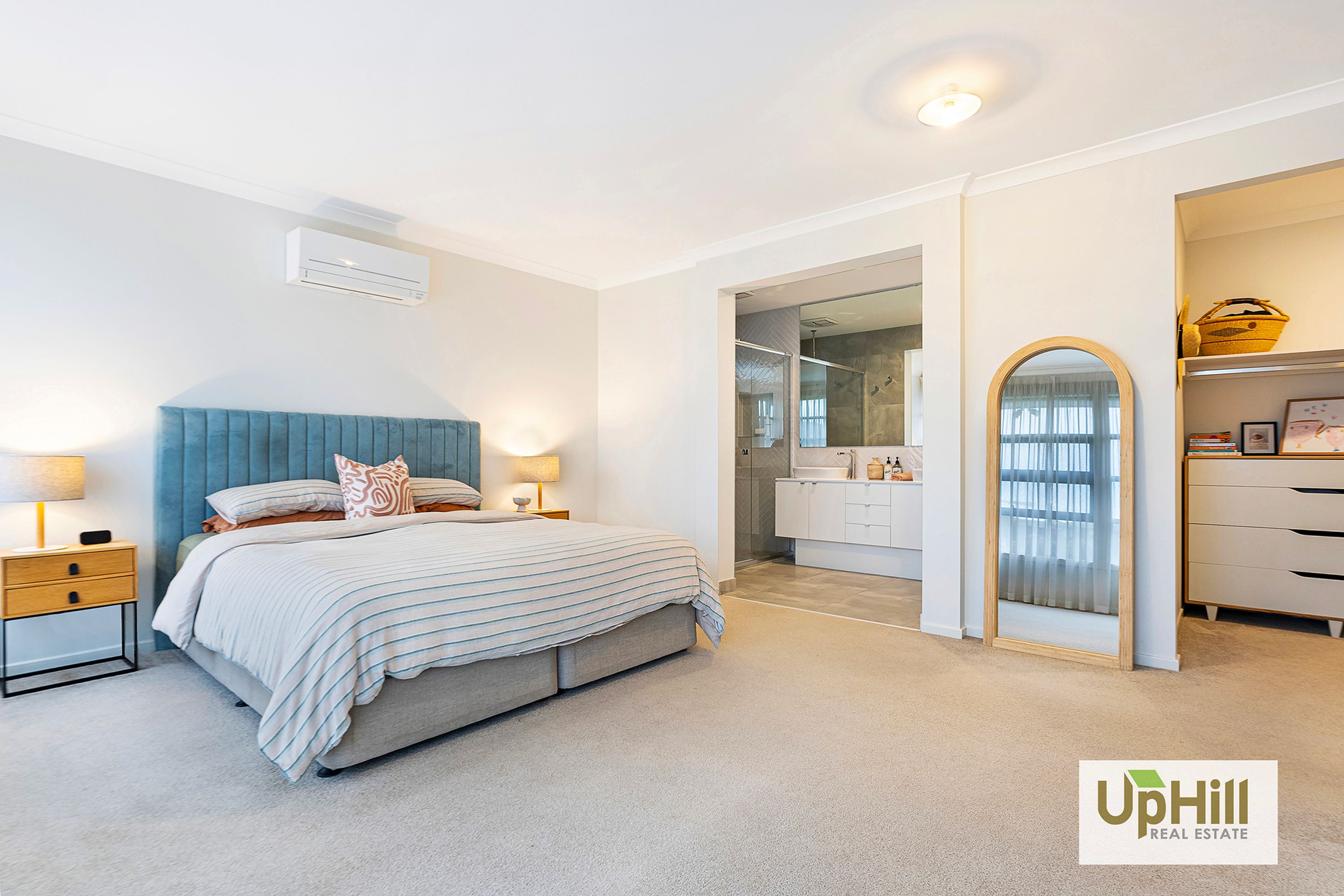 13 Picnic Avenue, Clyde North - Thumbnail 3