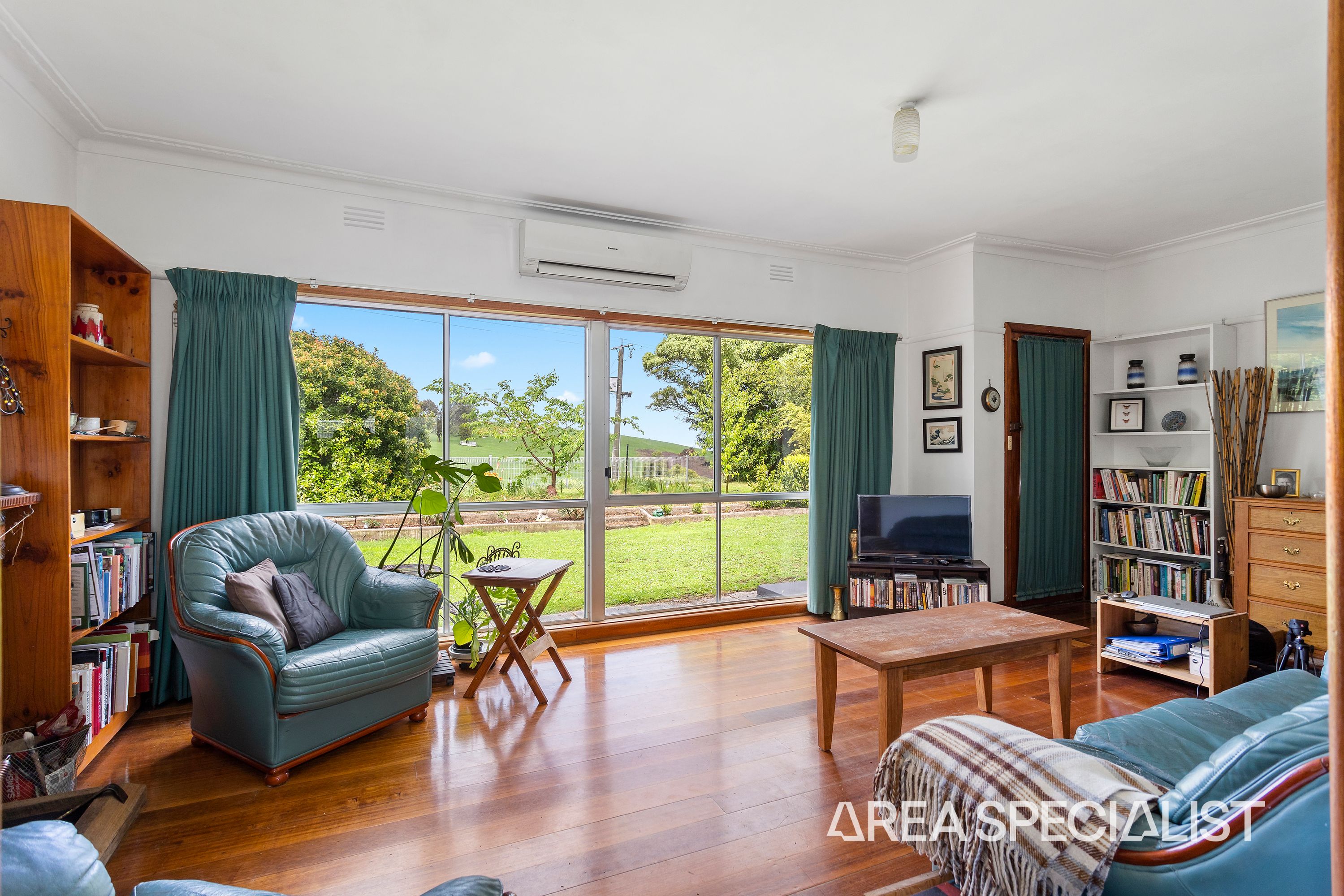 898 Sheepways Road, Loch - Thumbnail 5