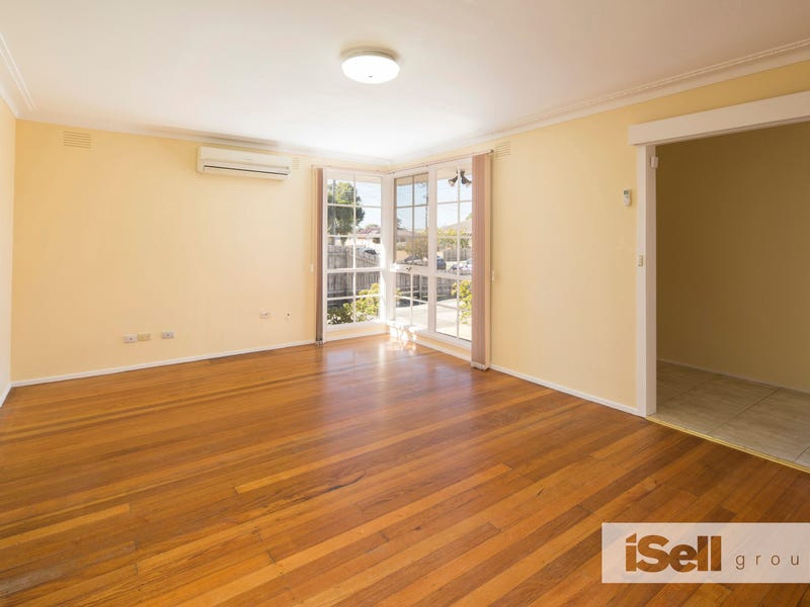 8 Leons Road, Springvale South - Thumbnail 6