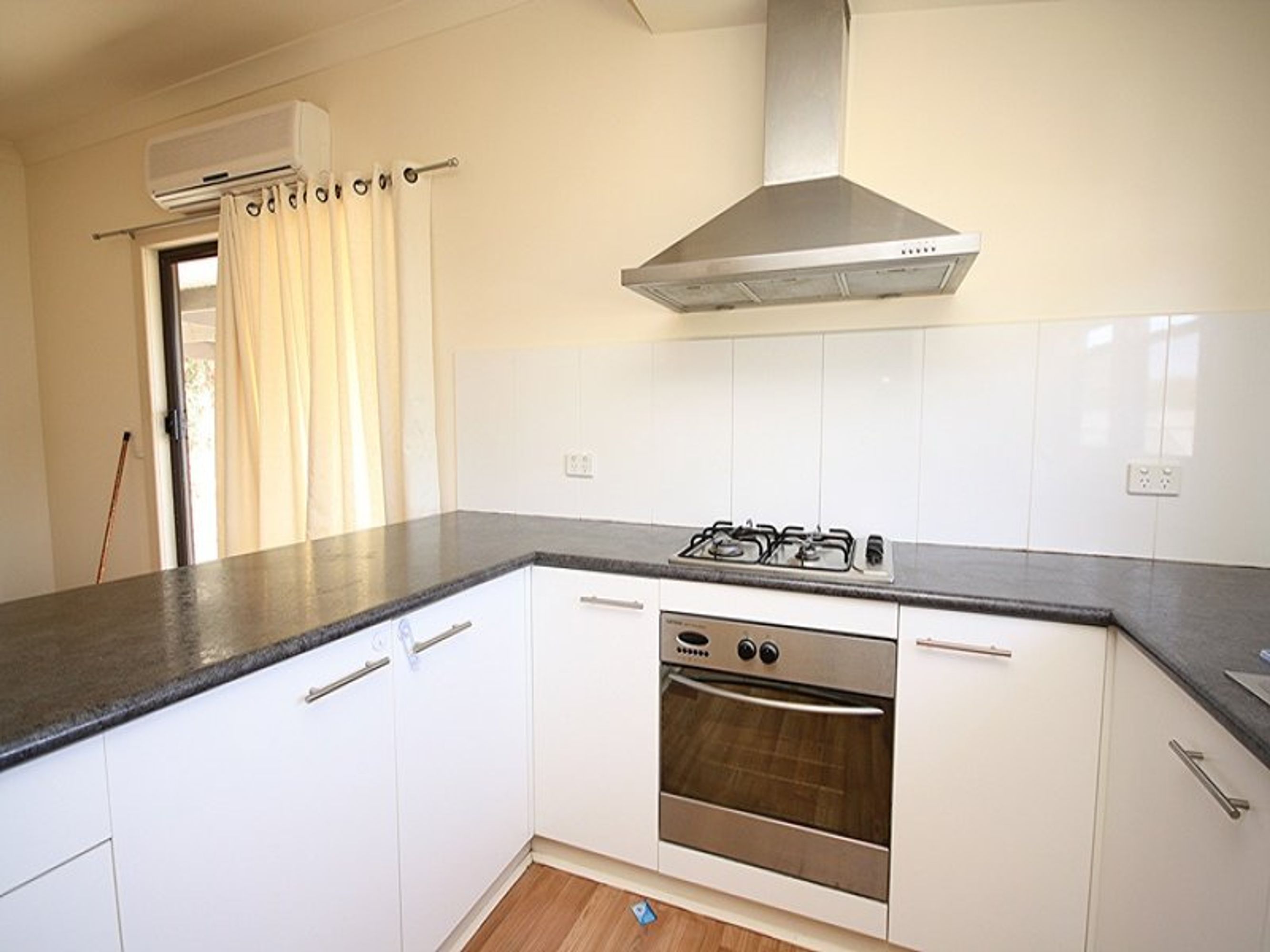 1 Colin Street, Horsham VIC 3400, Horsham - Thumbnail 5