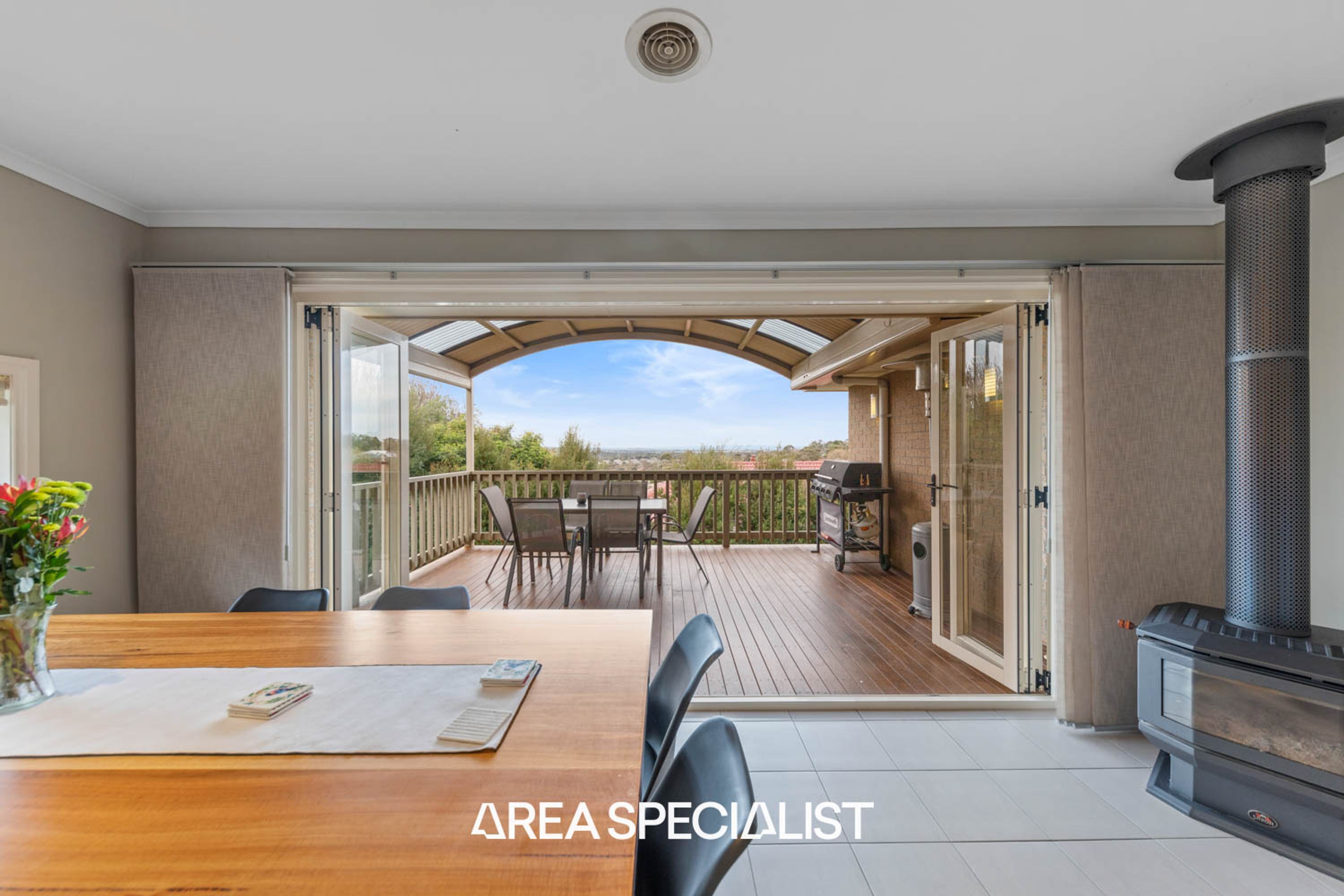 3 Fleming Terrace, Pakenham - Thumbnail 2