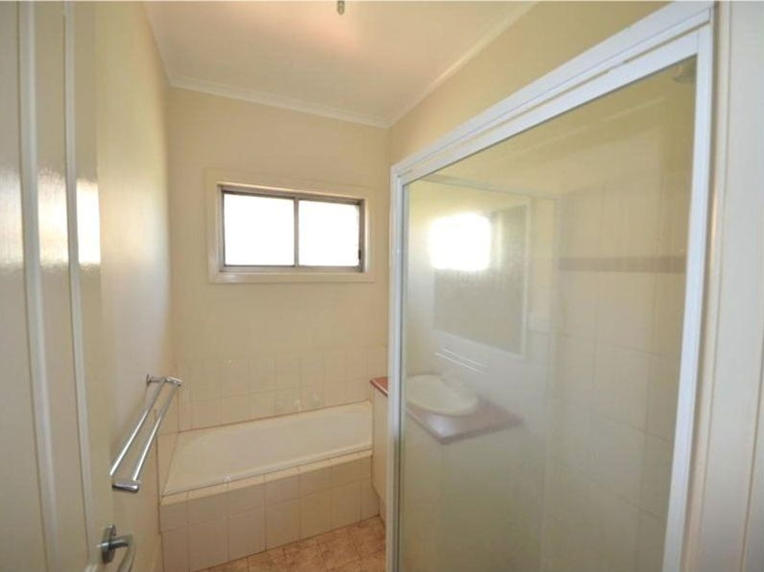 19 Yarrunga Crescent, South Hedland, South Hedland - Thumbnail 4