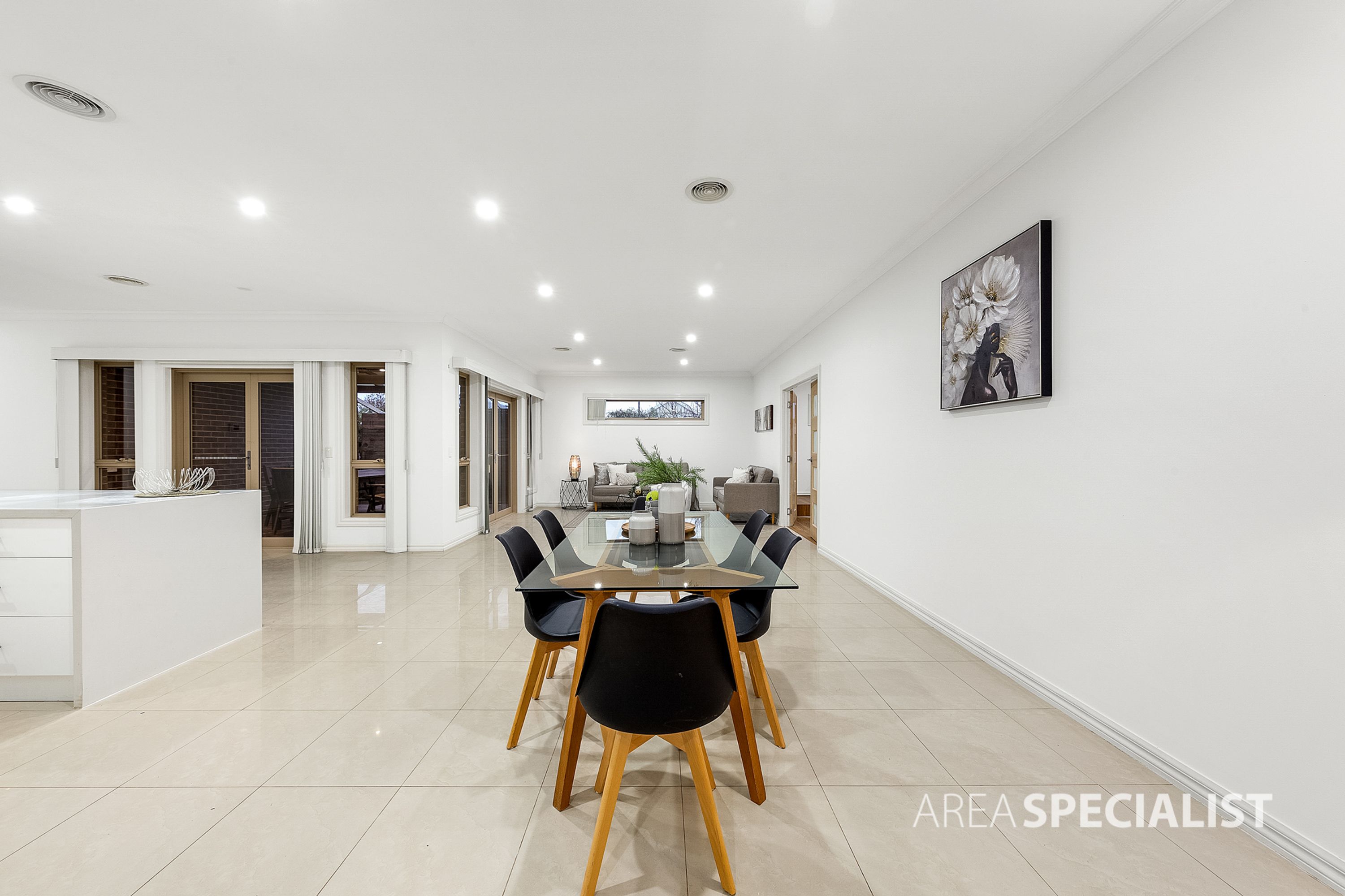 17 Lancefield Drive, Caroline Springs VIC 3023, Caroline Springs - Thumbnail 7