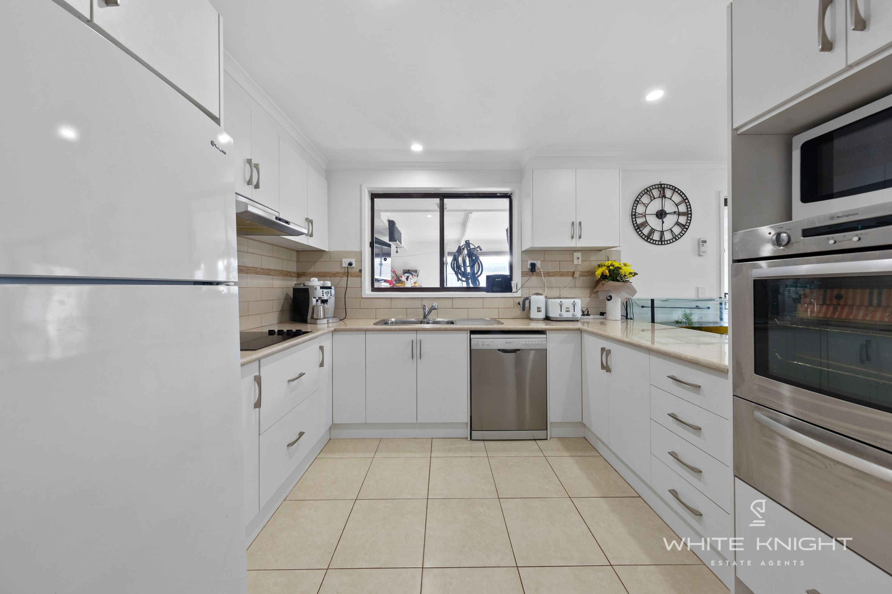 4 Westcott Parade, Rockbank VIC 3335, Rockbank - Thumbnail 8
