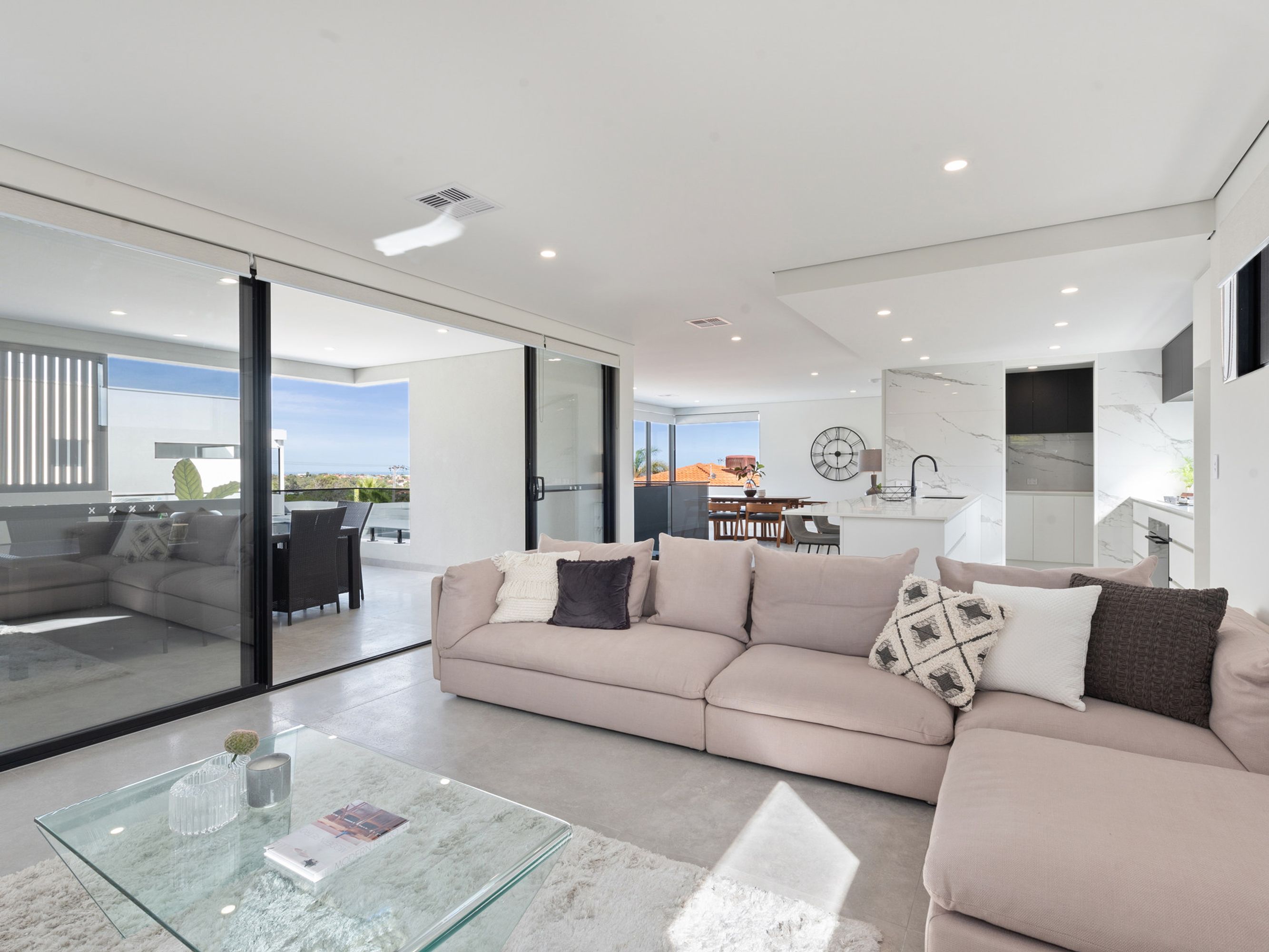 20A Sweeney Way, Padbury - Thumbnail 8