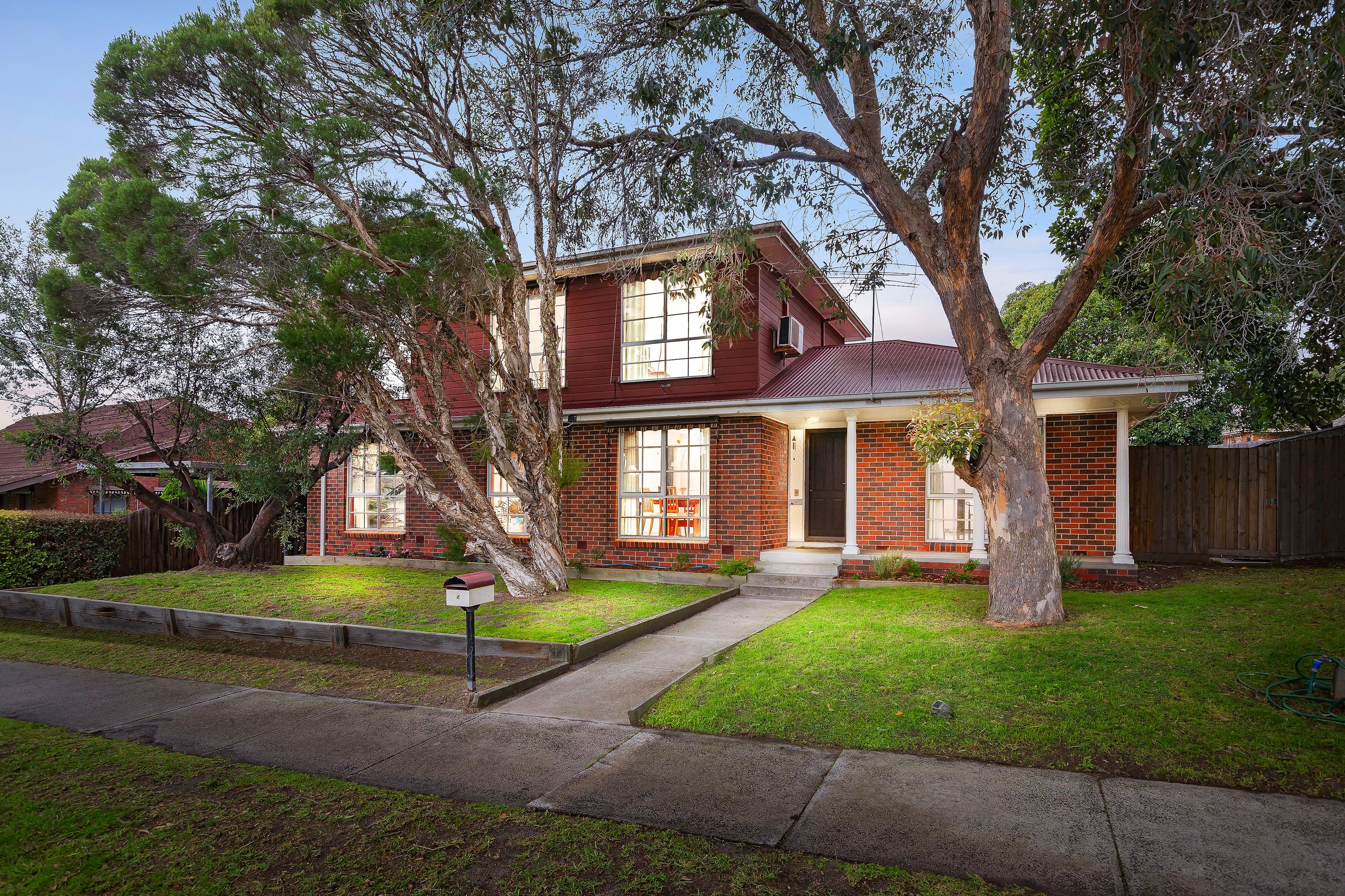 2 Valley Road, Frankston, Frankston - Image 1