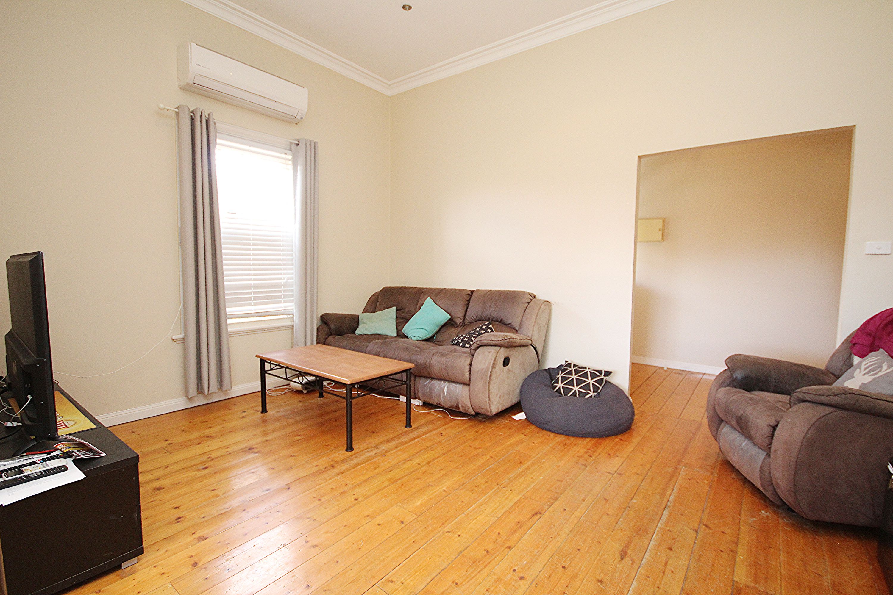 10 Davis Avenue, Nhill VIC 3418, Nhill - Thumbnail 4
