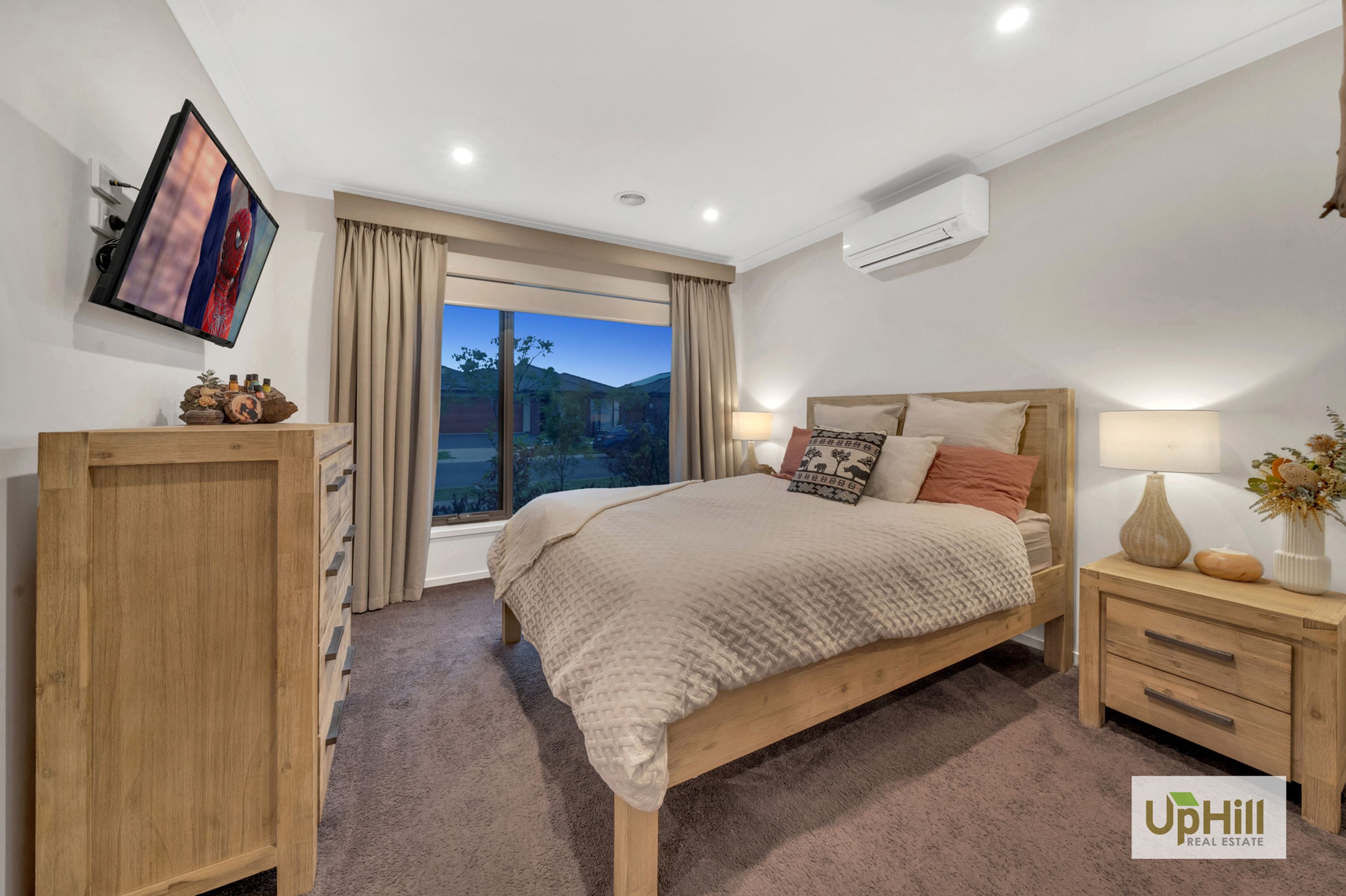 31 Castillo Avenue, Clyde North - Thumbnail 2