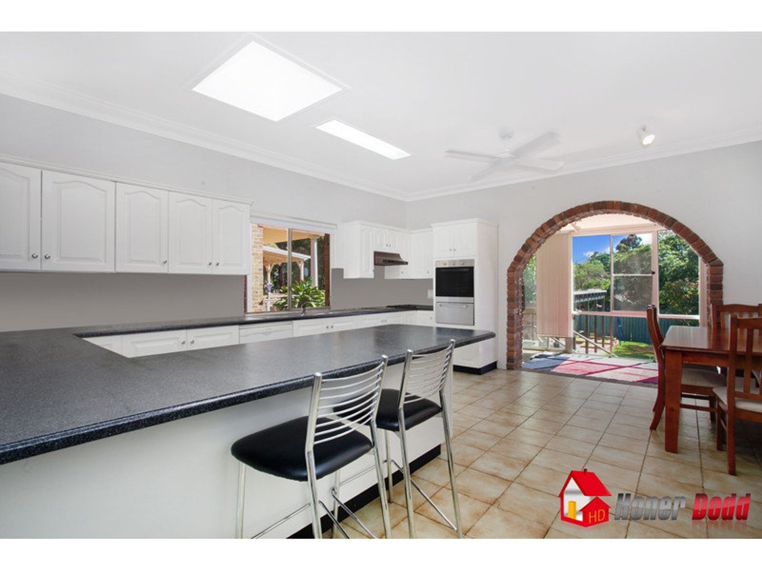 242 Woniora Road, Blakehurst, NSW 2221, Blakehurst - Thumbnail 2