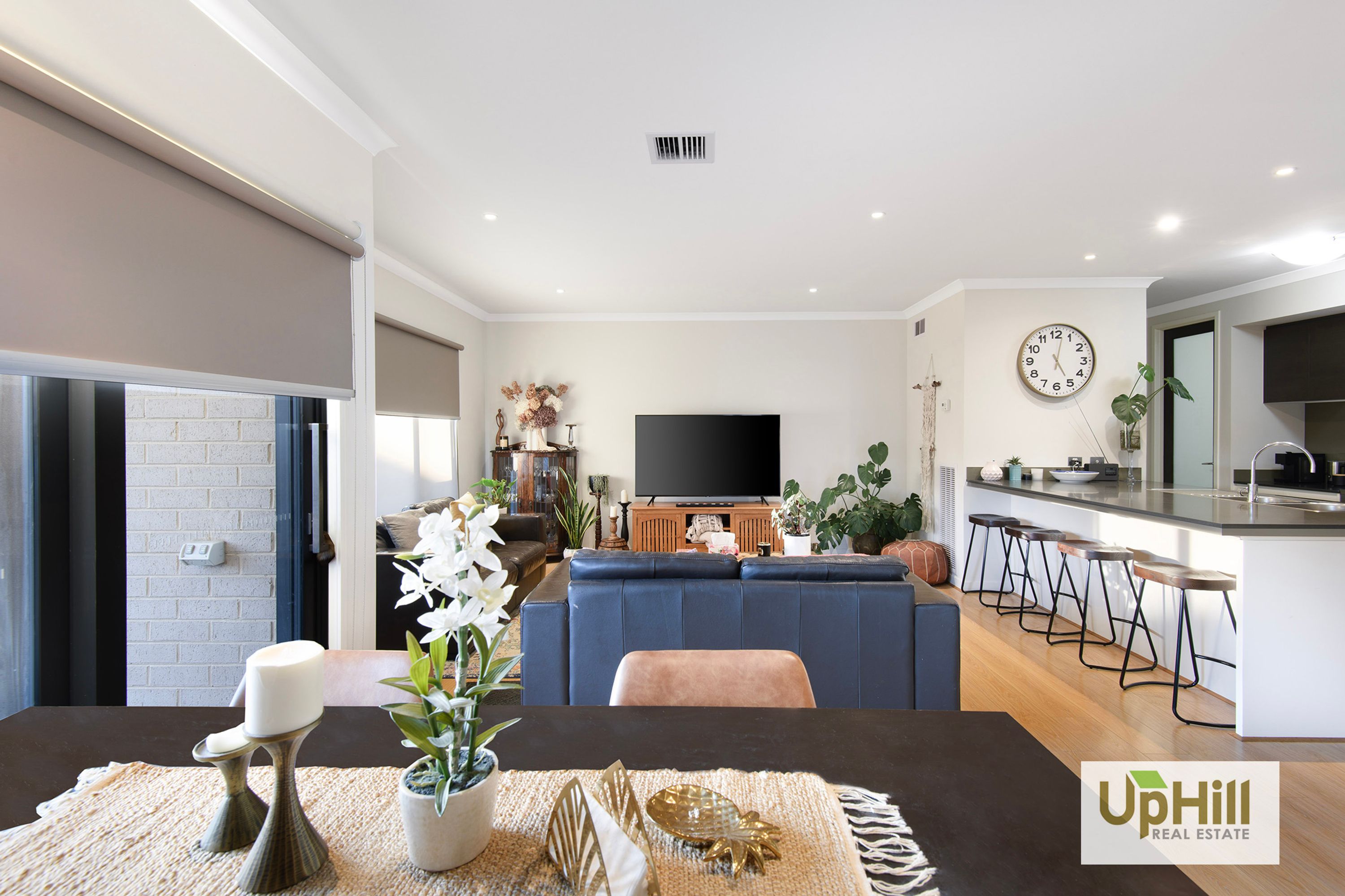 17 Lonarto Avenue, Clyde North - Thumbnail 6