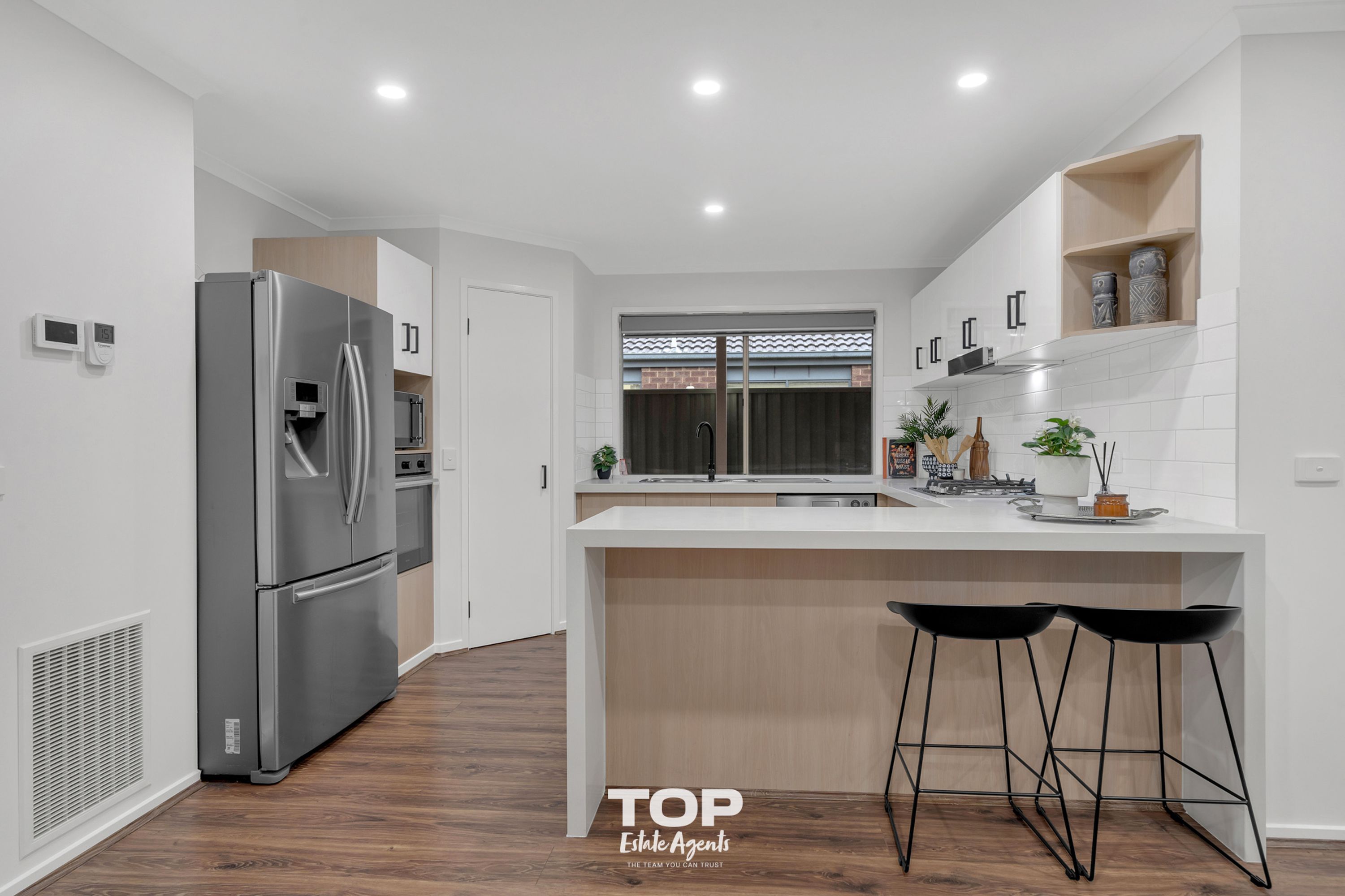 53 Briarcrest Drive, Cranbourne East - Thumbnail 4