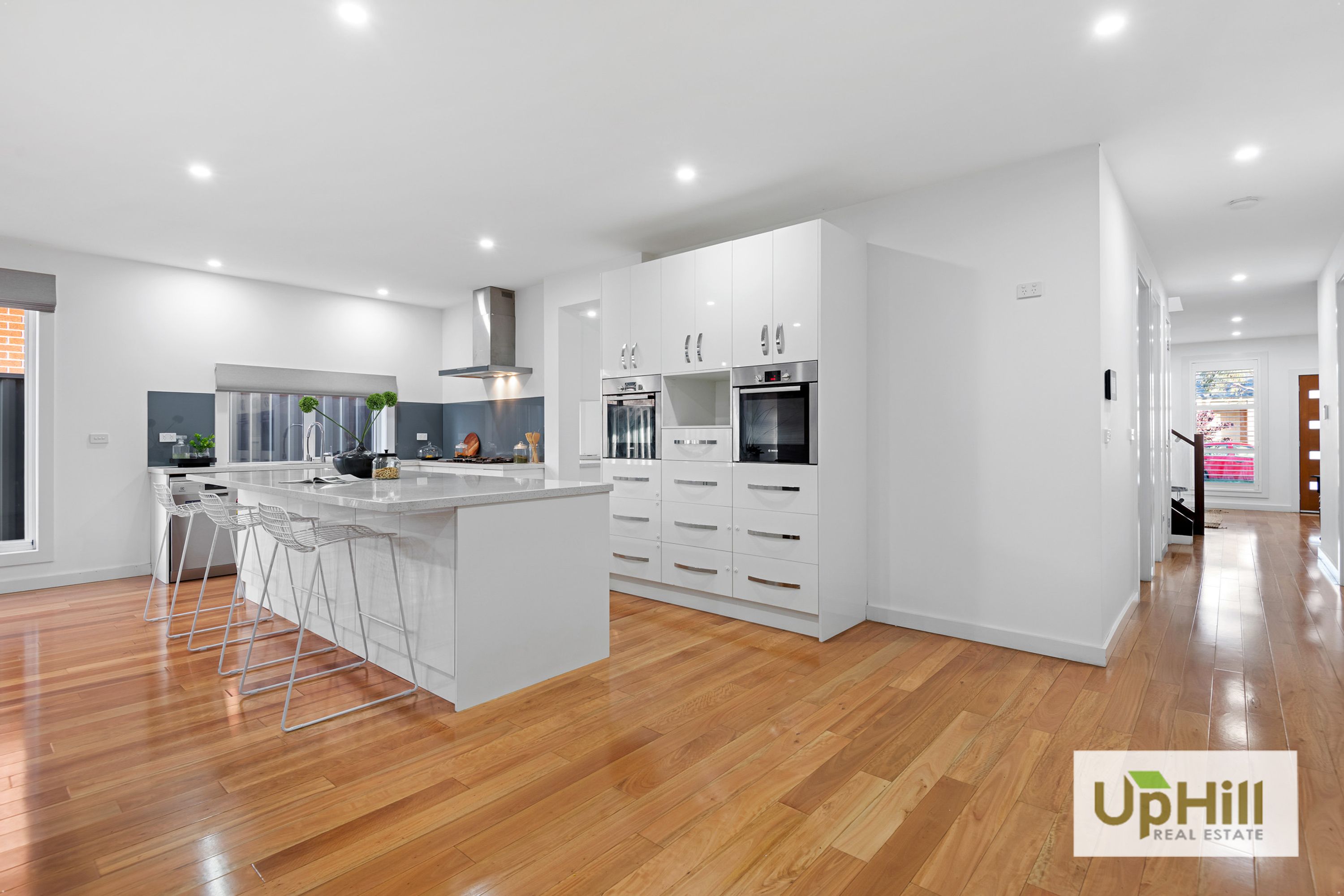6 Feodora Crescent, Narre Warren - Thumbnail 3