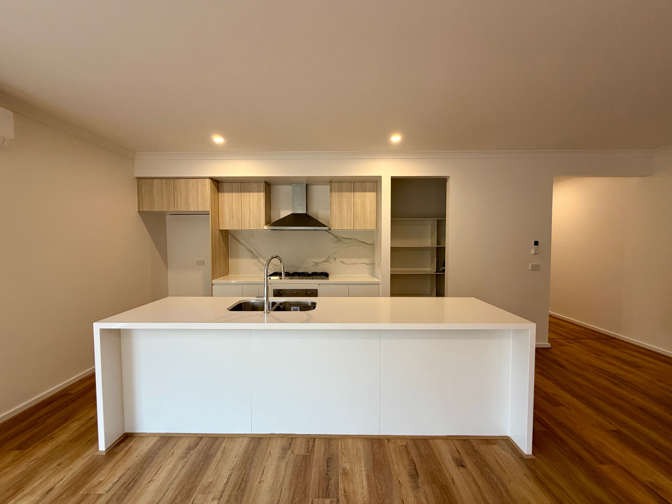 29 Maradona Boulevard, Deanside - Thumbnail 2