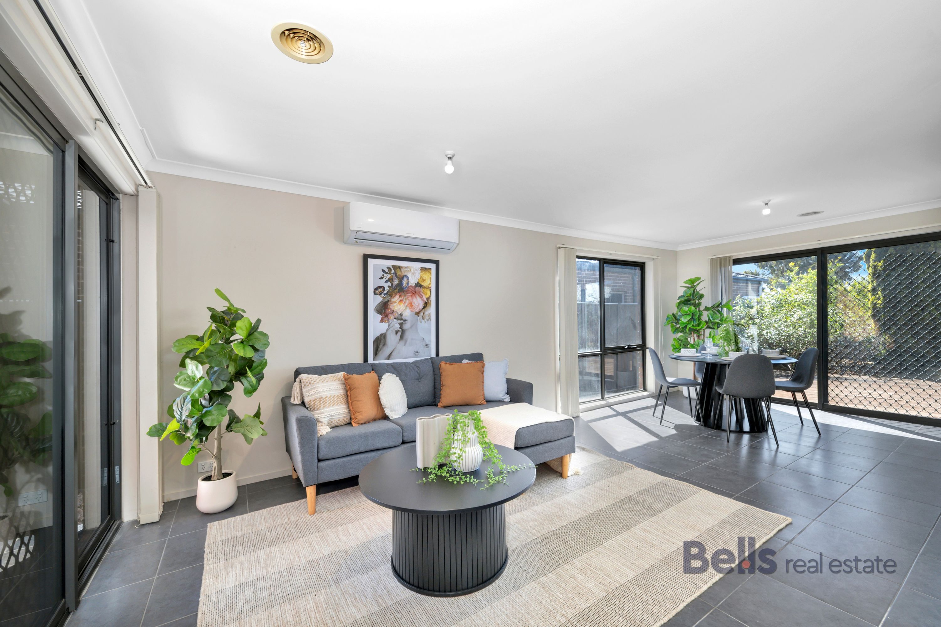 47 Duncombe Park Way, Deer Park - Thumbnail 5