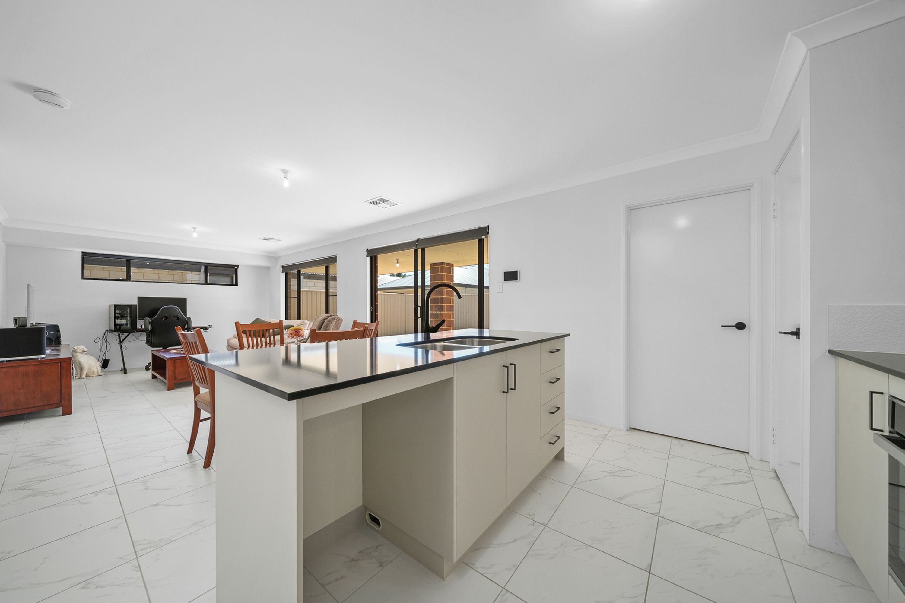 17 Esprit Road, Hilbert, Hilbert - Thumbnail 5