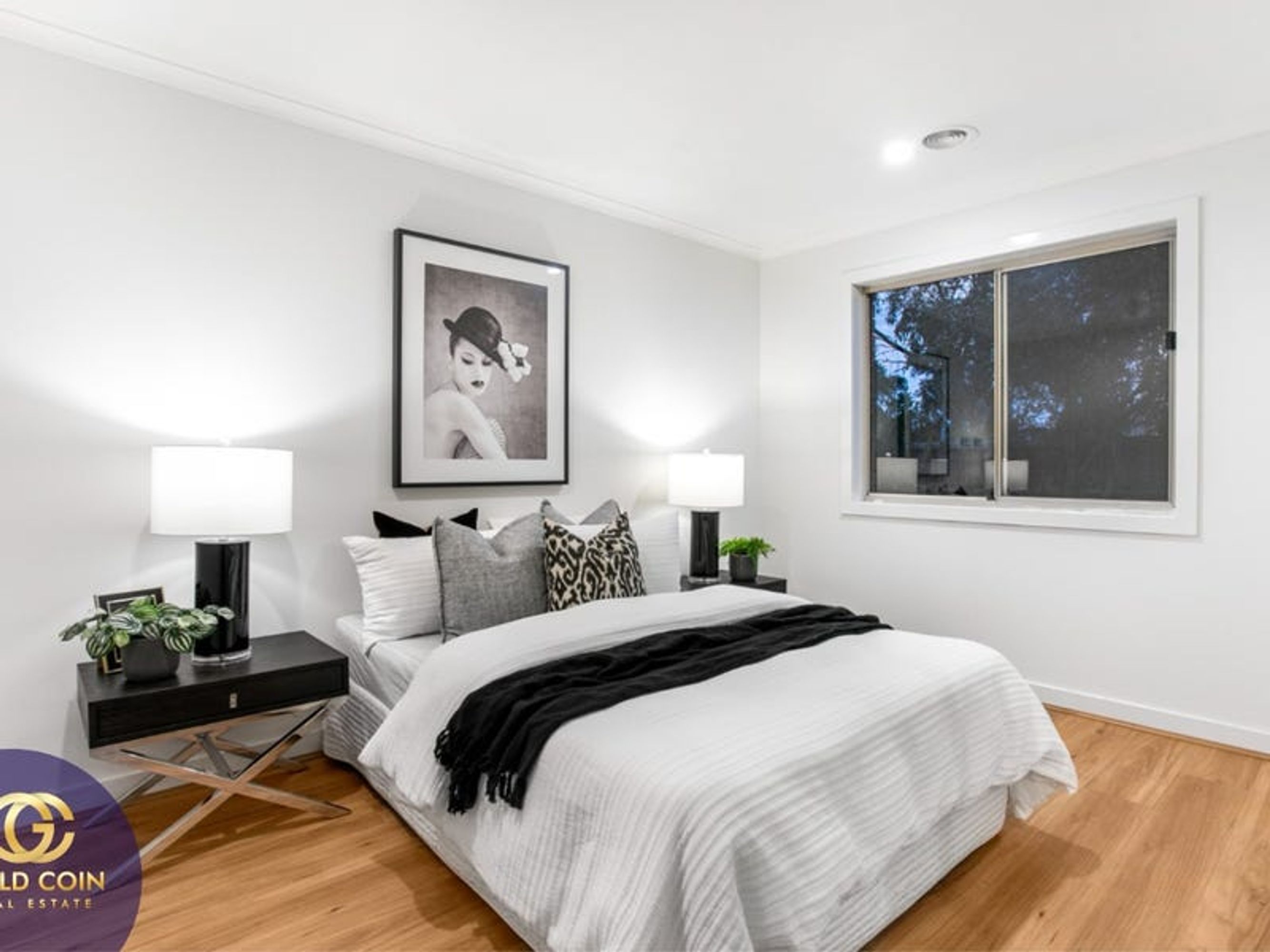 8 Rudd Court, Lynbrook - Thumbnail 7