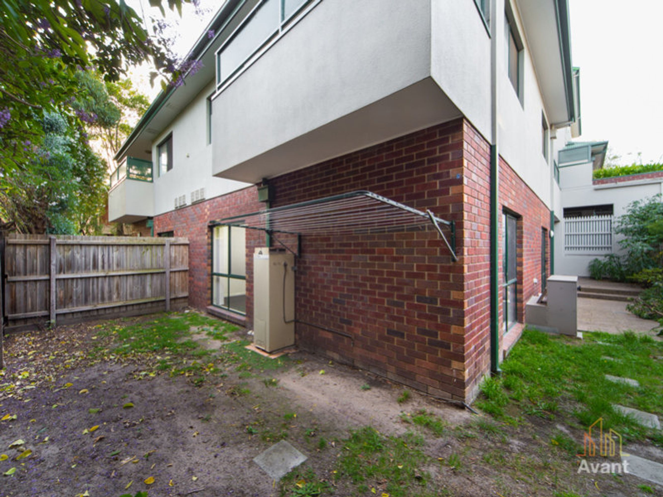 1/13 Oxford Street, Box Hill - Thumbnail 3