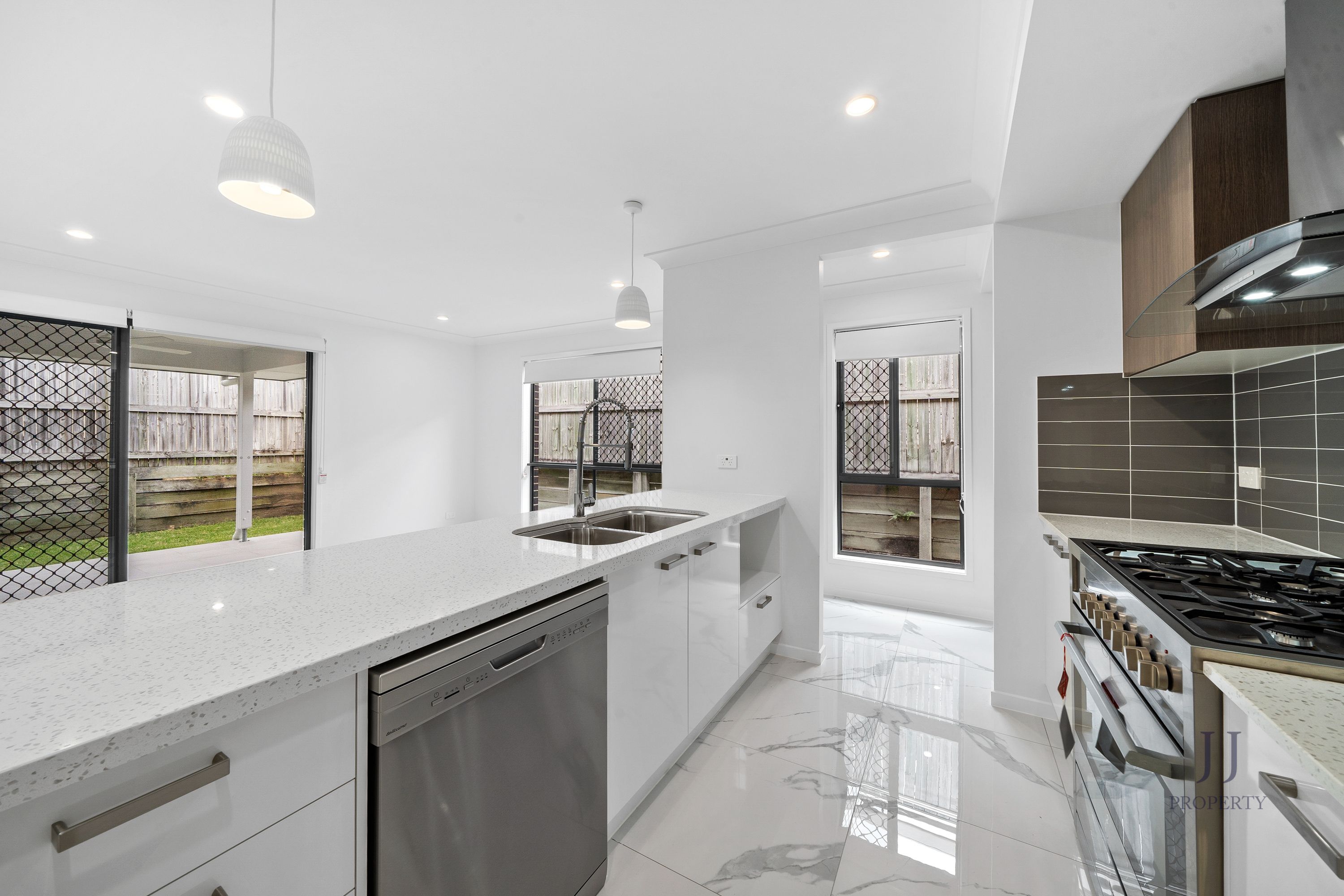 7 Glasswing St, Springfield Lakes - Thumbnail 4