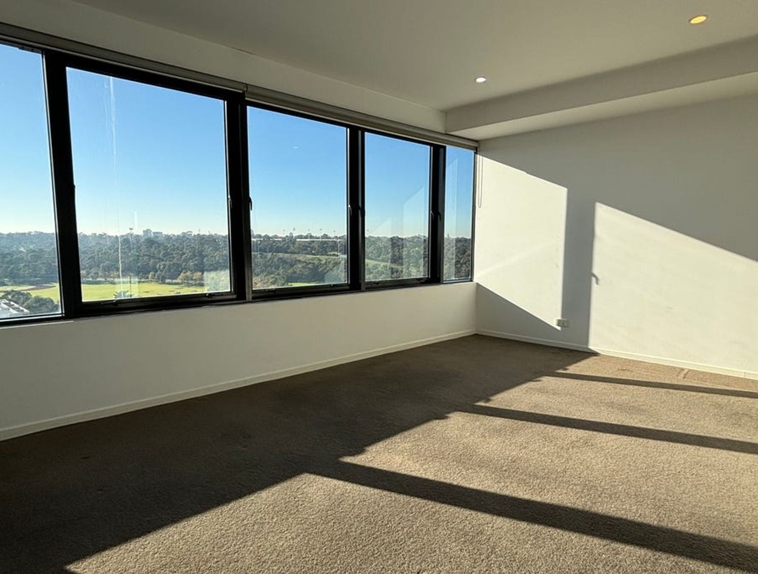 1208/18 Mt Alexander Rd, Travancore - Thumbnail 4