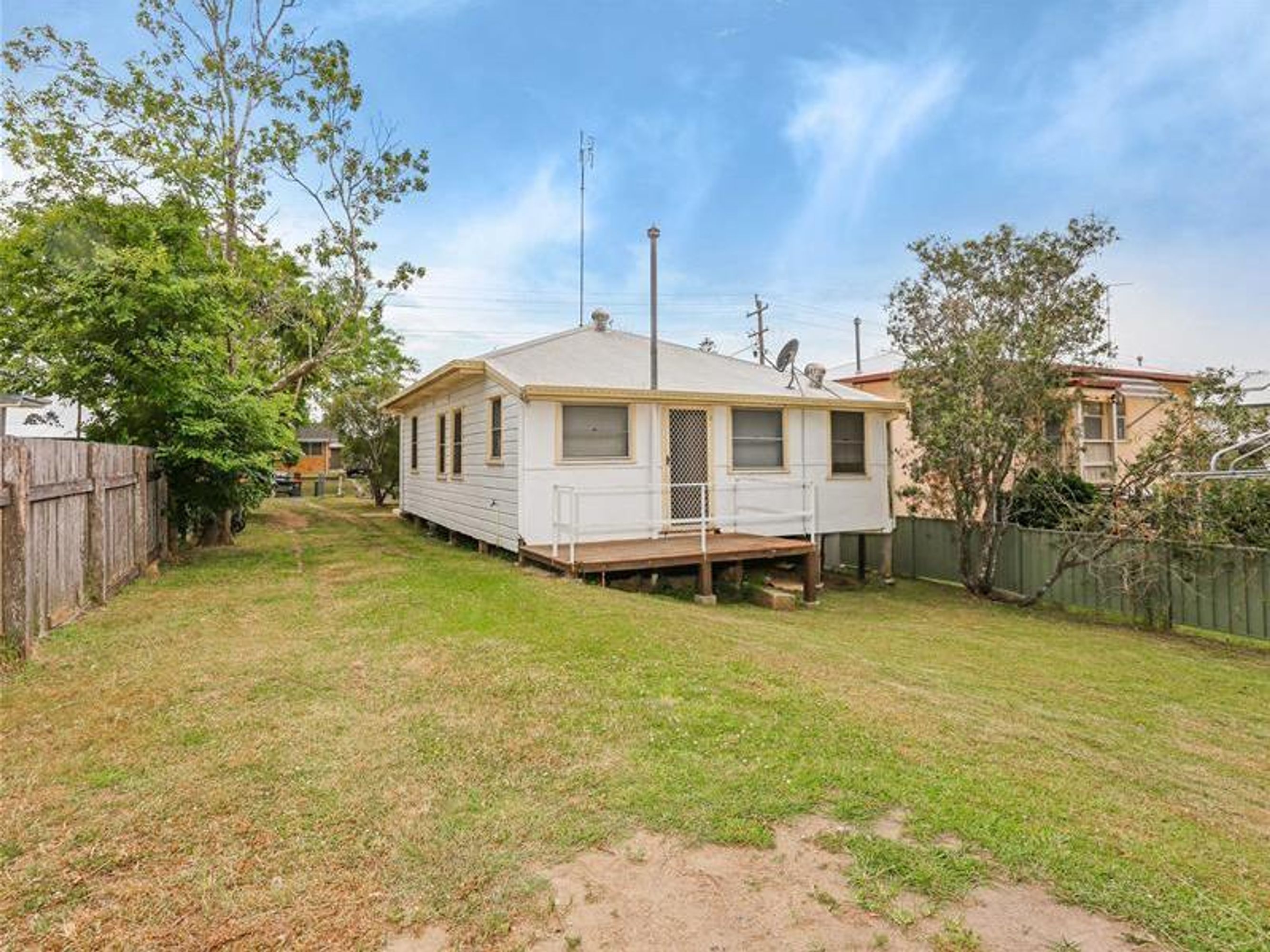 203 Powell Street, Grafton - Thumbnail 4